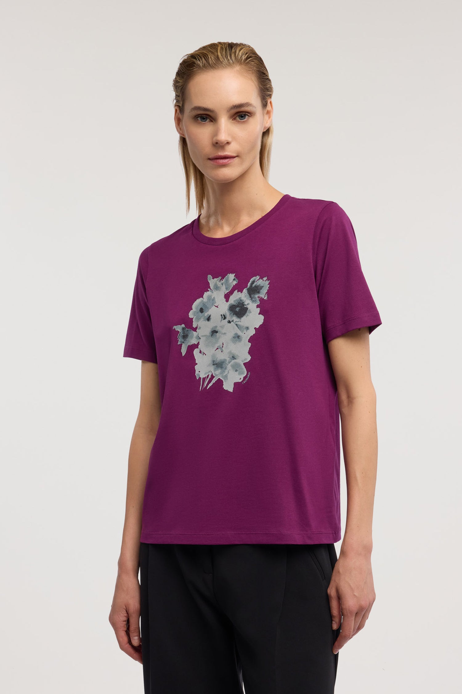 T-shirt regular fit con stampa 2|7eaf2e00f6b2beedfbc8a1e993bfb8596f682ead50d620eefdf8bd0d8cc3b39d