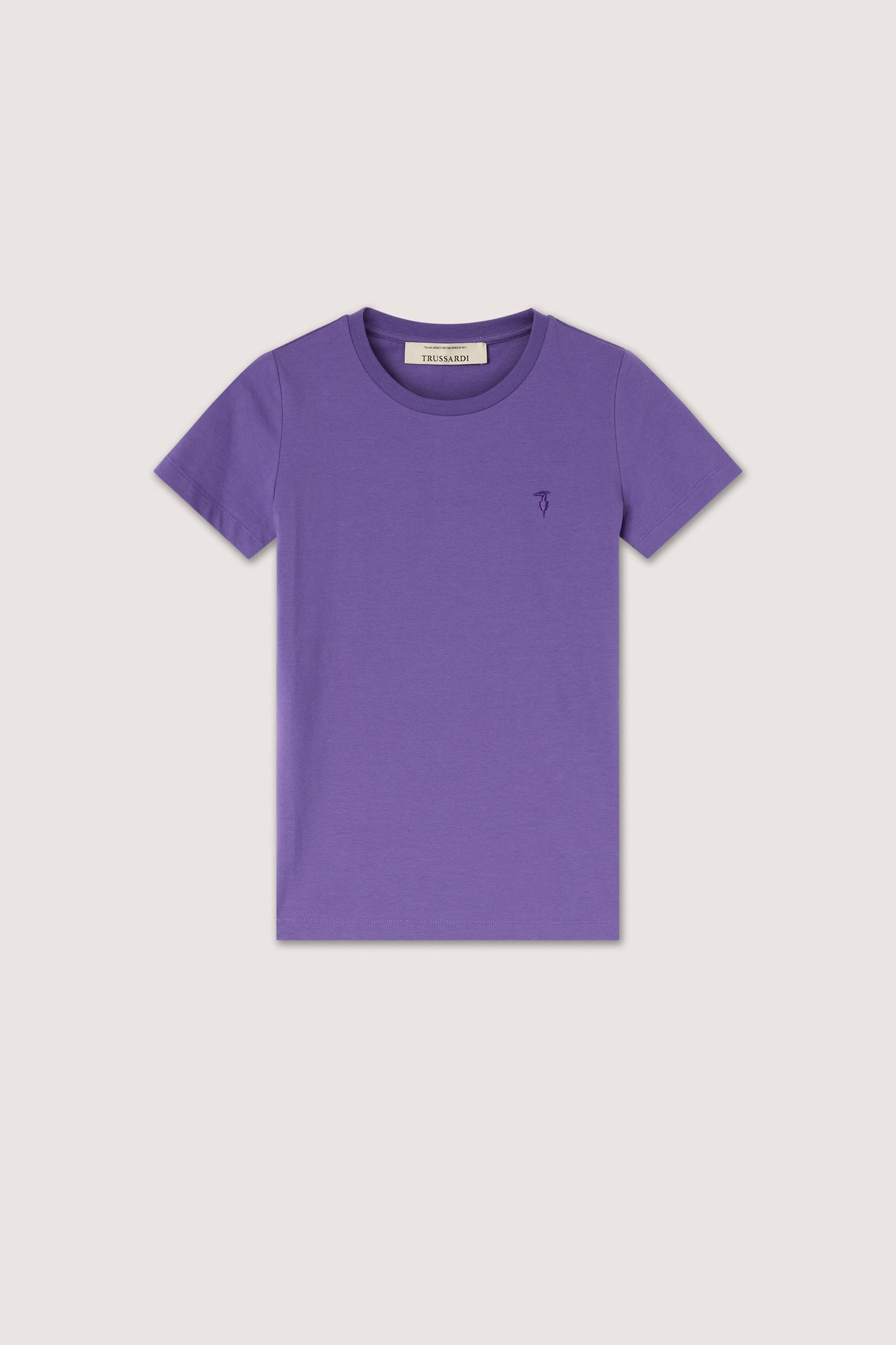 T-shirt slim fit con ricamo 2|e68e47741d4883f8435237a6a2fb6ee0727b885eb8f39663e03596e25a56c747