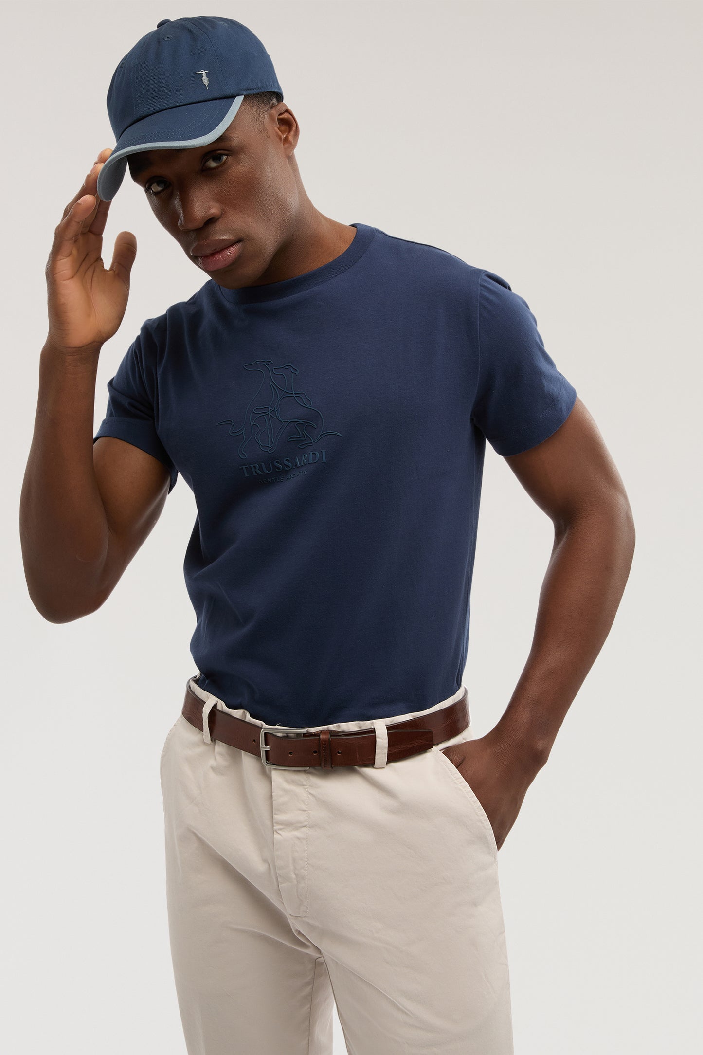 T-shirt regular fit Gentle Society in cotone 1|beaa605f36f8884032d6f1bc315288c32364a51575cff5f12a8f0ee1e70fbbae