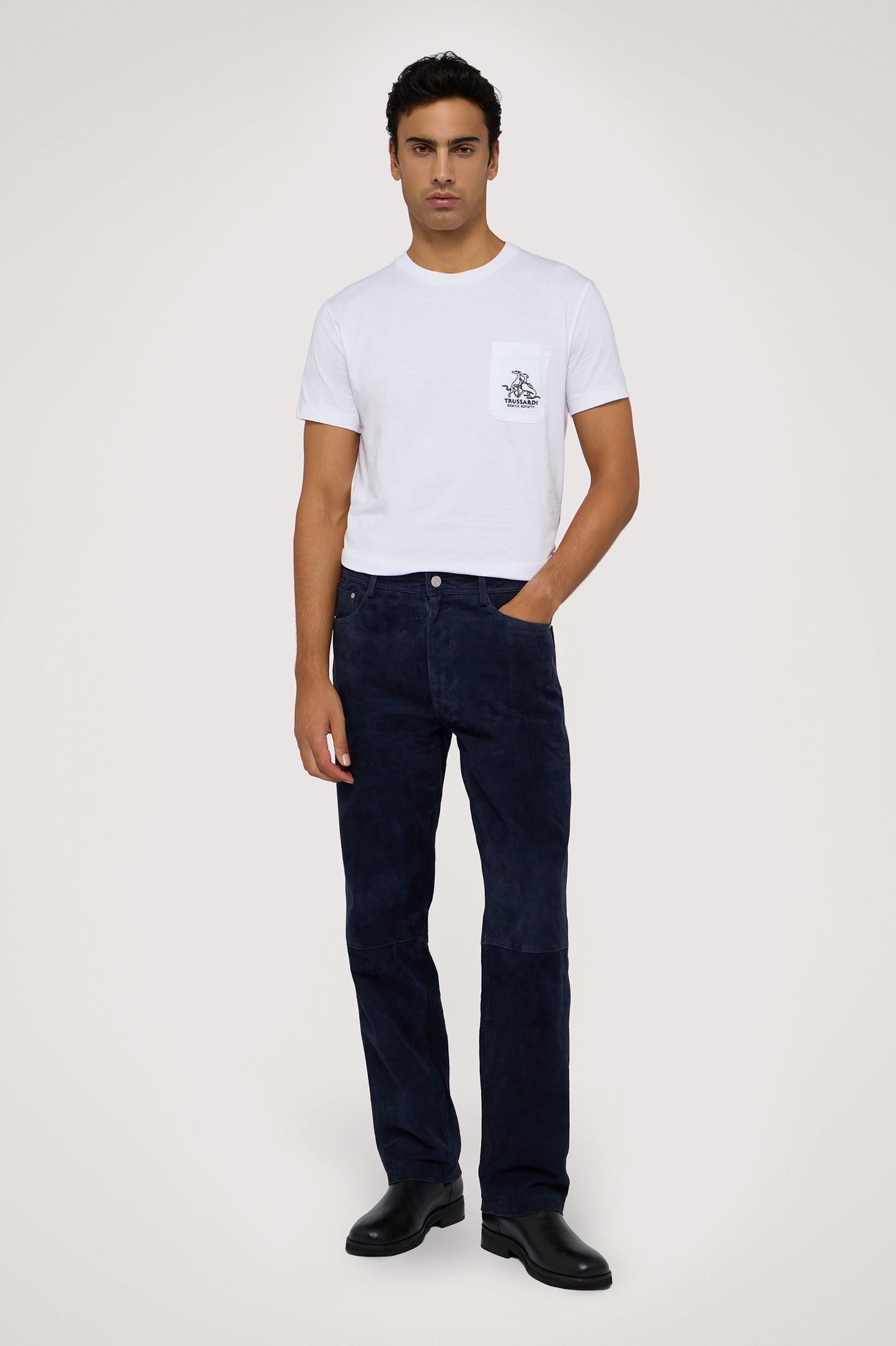 T-shirt regular fit con ricamo Gentle Society 4|9aa9af756d897f37c33bb44f7ffbc998e20818857d68912de9fc537760a07ff0