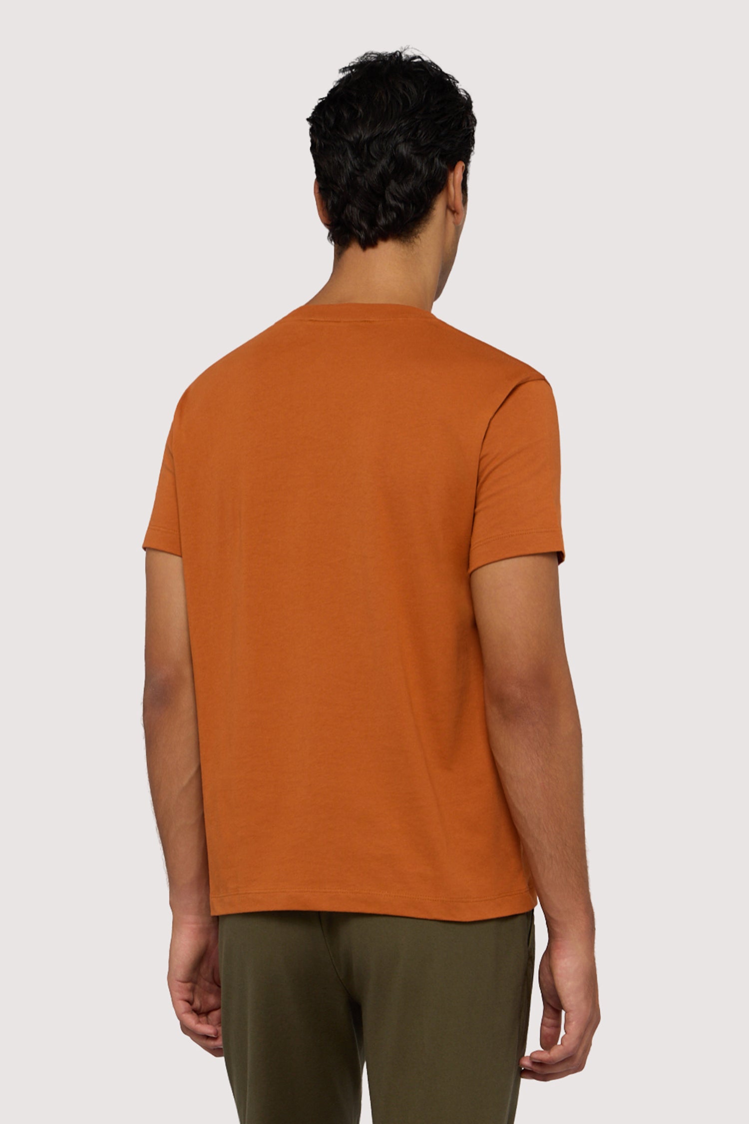 T-shirt regular fit con stampa 2|70781efd4a18efd237400a06cb51ba750e2ad54aa0e0df64b5d18452a73f93d0