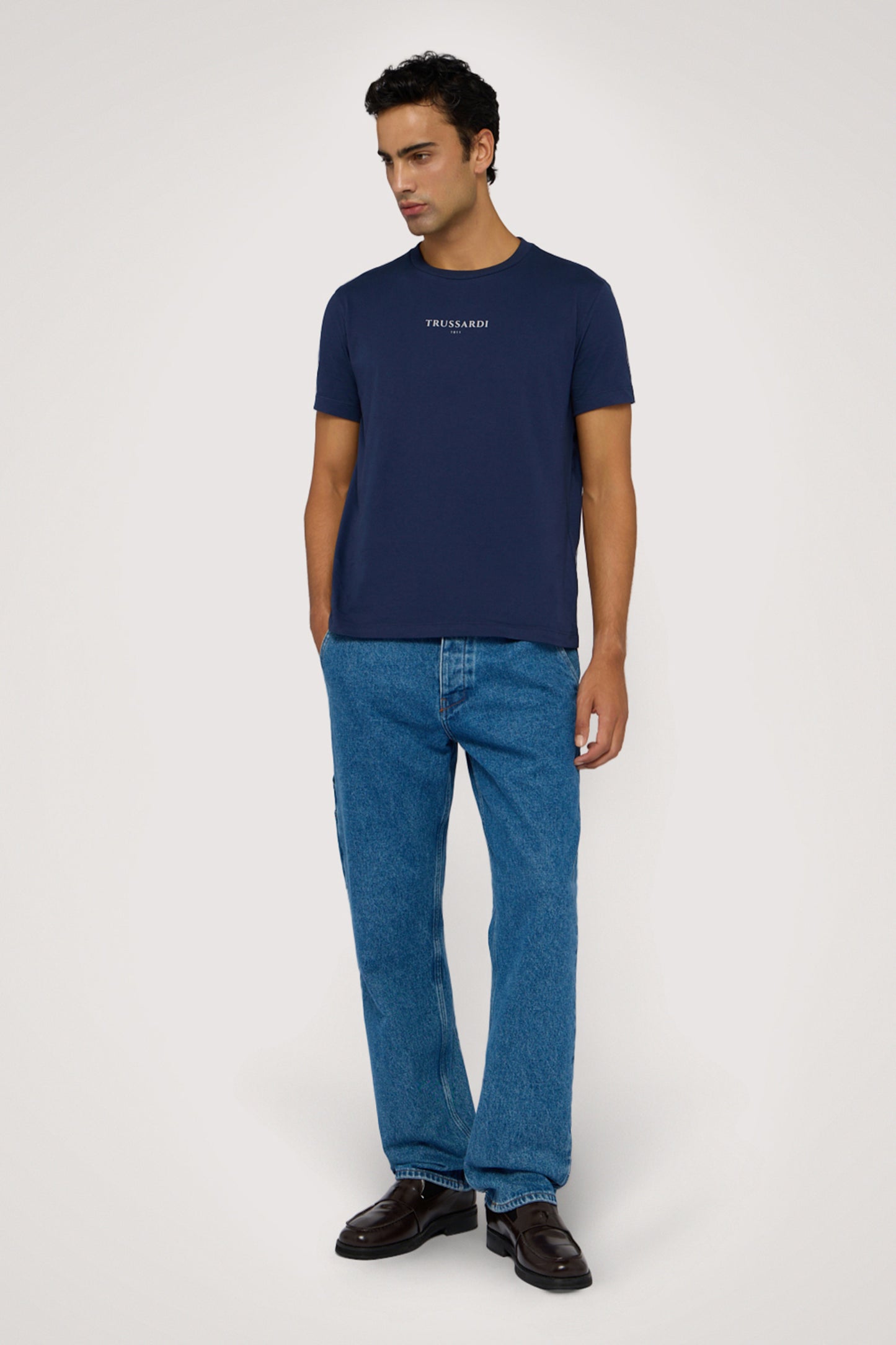 T-shirt regular fit con stampa 4|cc9c0de5b5fed88ba39cdd22a4384f8a96d8f7589eab33d9f0f891bdc5134ef5