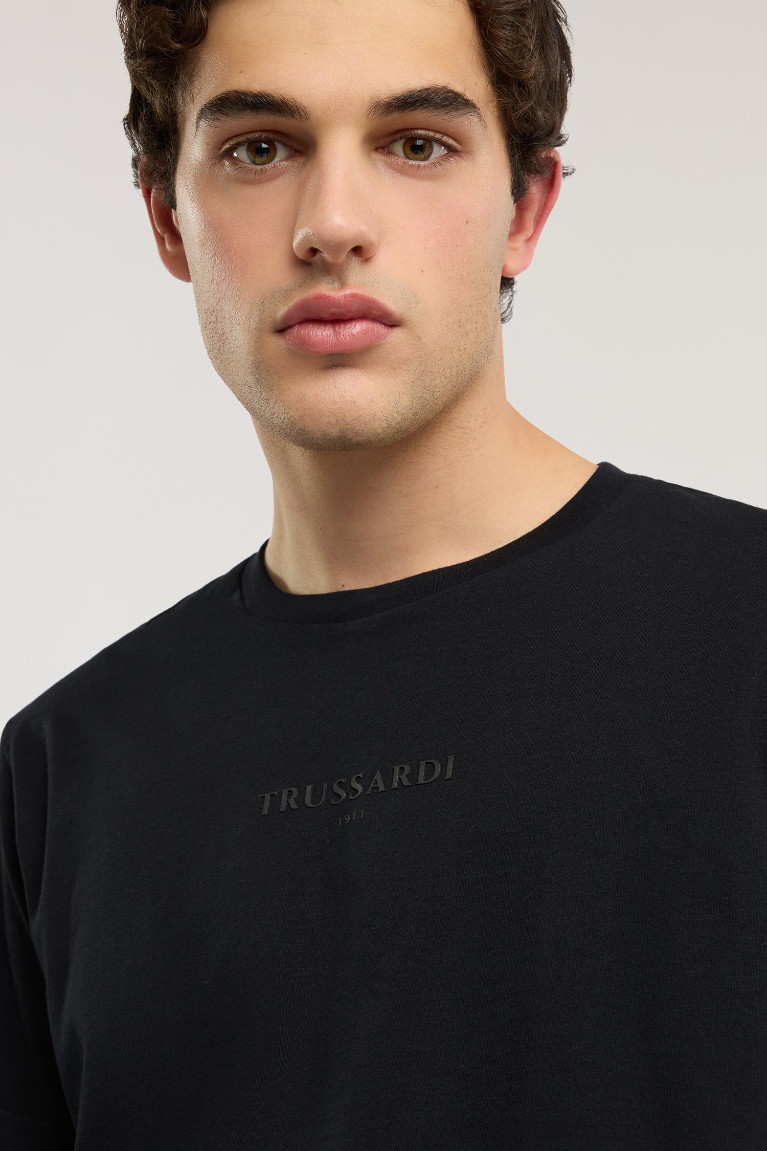 T-shirt regular fit con stampa 3|73e79bb2864d10a32f1371c30bcd18ce4e22cf2d2b895b033dc033e1af3741c4