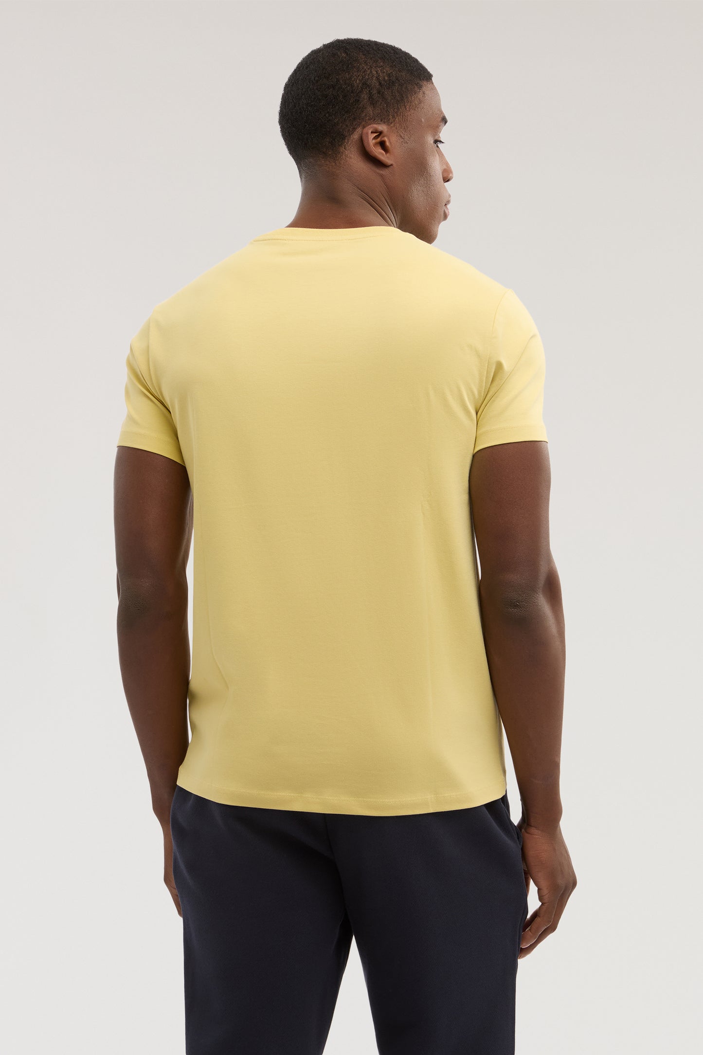 T-shirt slim fit con stampa in jersey stretch 2|2f97716f1179efe0e82ddc9631bf9726563b5a39a5b4cc46ea44614c75005e67