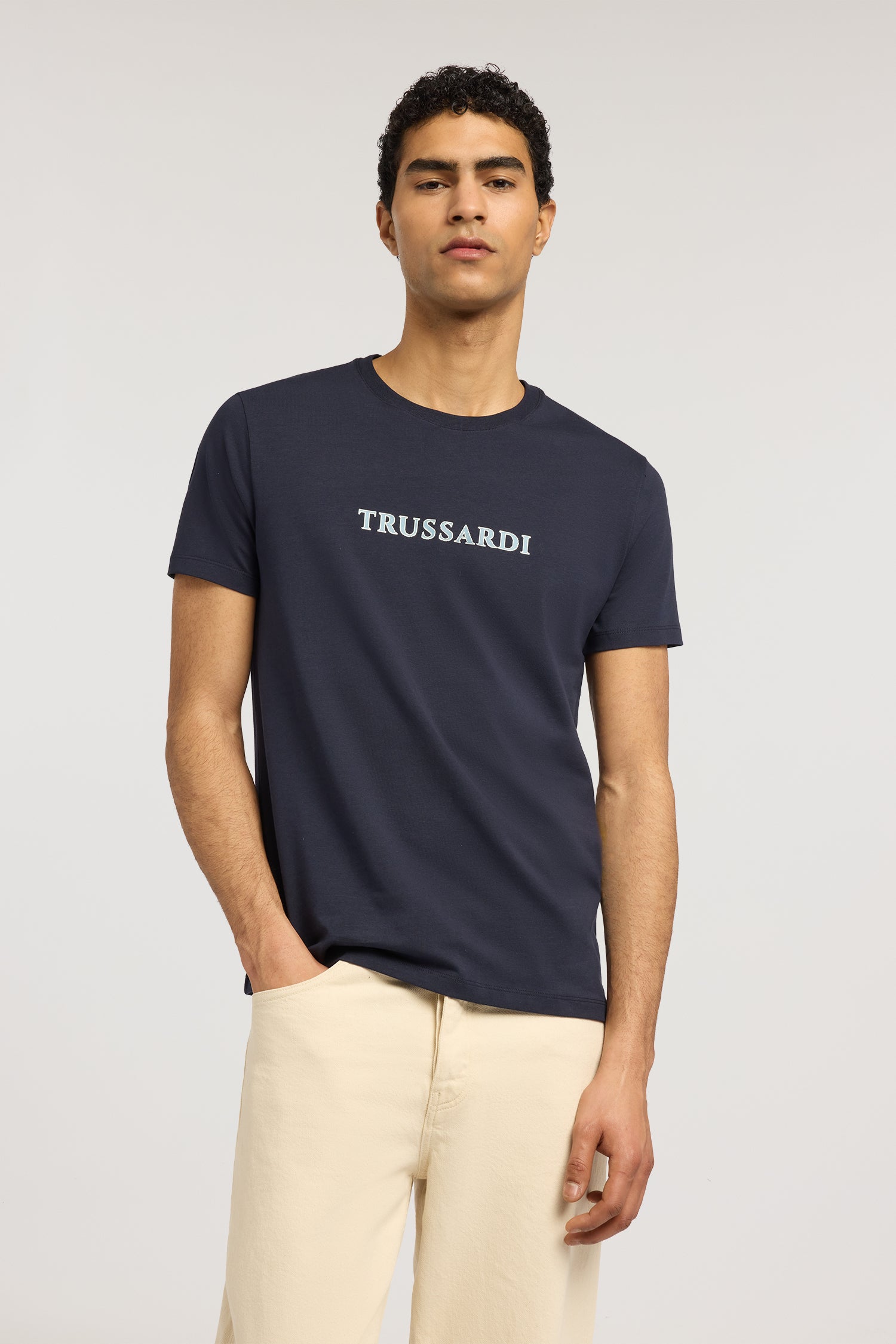 T-shirt slim fit con stampa in jersey stretch 1|64fe8b91a9a24b1d3b9be1917b8911ec7f1e6636910de7fee720c032e028be13