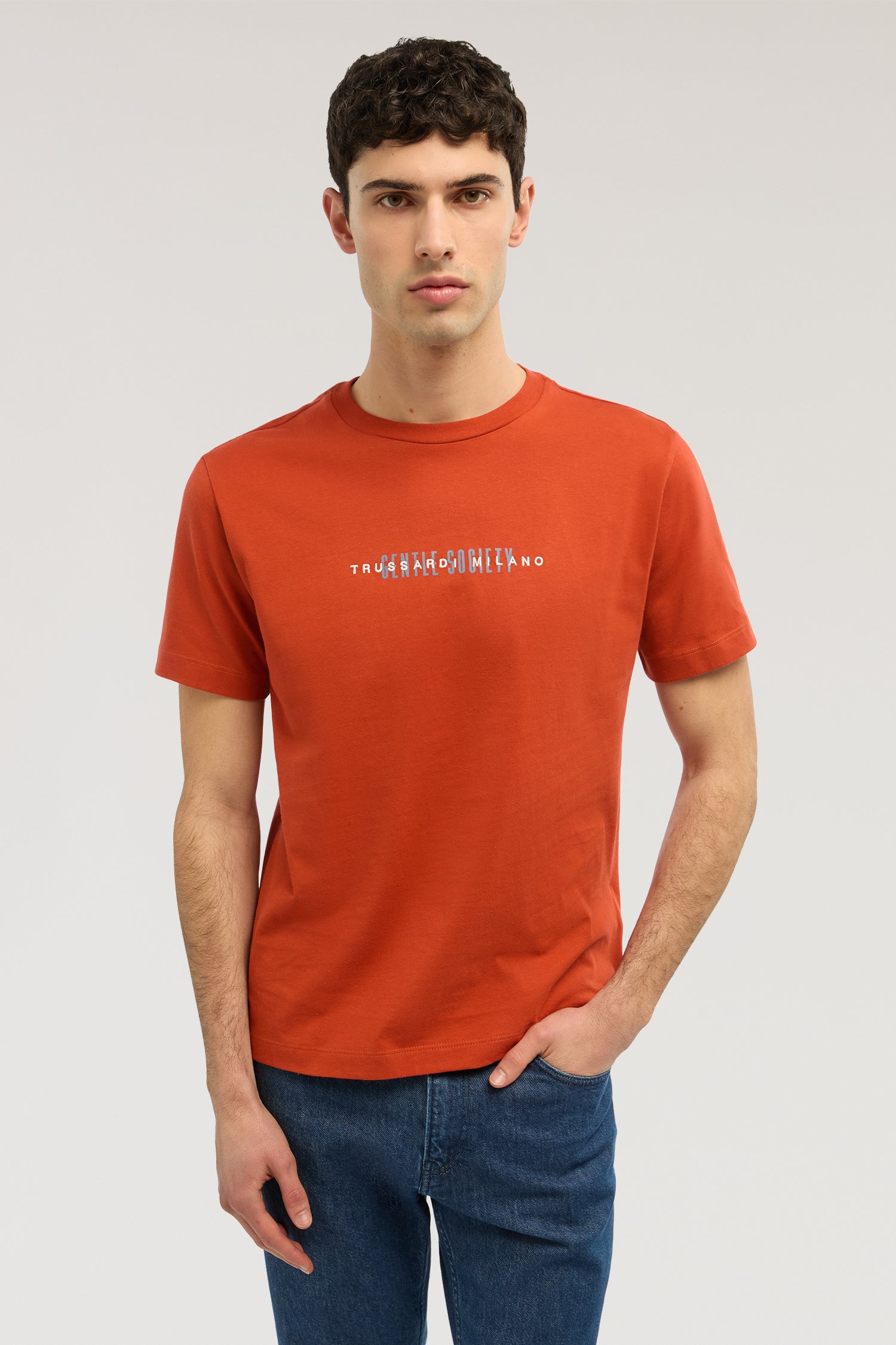 T-shirt regular fit Gentle Society in cotone 2|68111b9370c33782100f4f64bdd0444ece1cd6fce4b6e3ad70d181bcae35f469