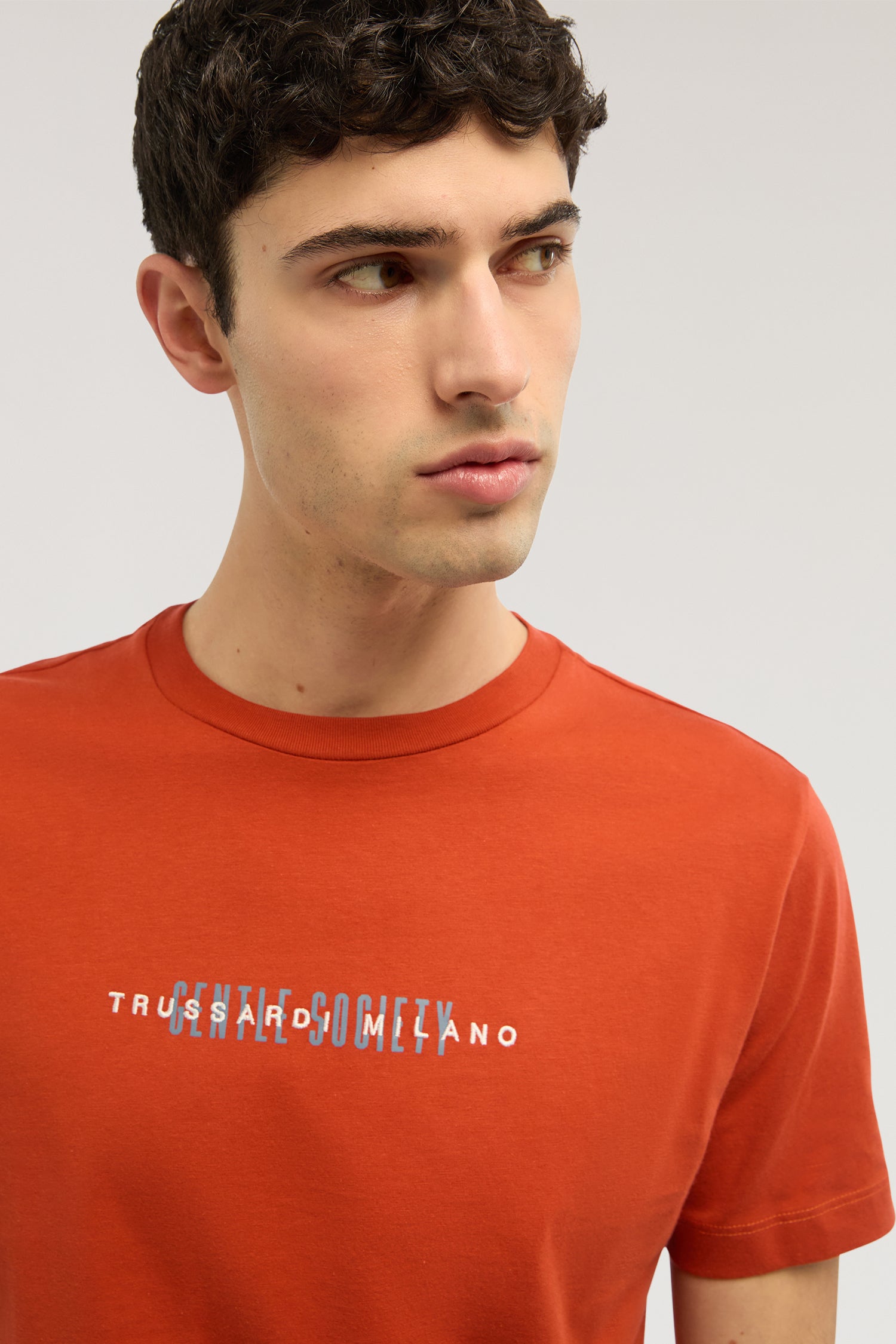 T-shirt regular fit Gentle Society in cotone 2|50b6554711e48d984eac4819136b992be153c214644b78caba84fa5622f90de6