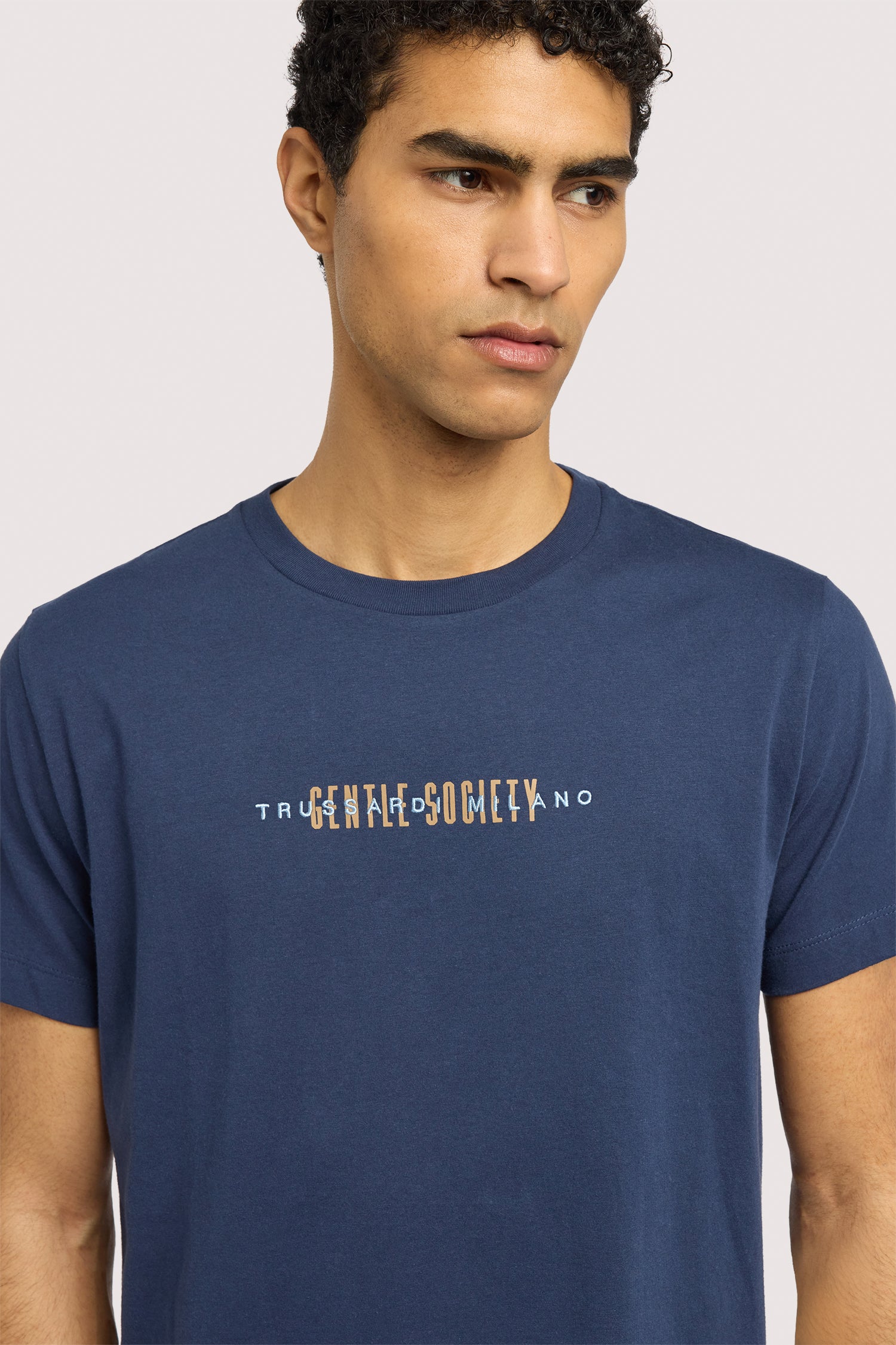 T-shirt regular fit Gentle Society in cotone 3|ea673f89cccd86588014b27f0bc1cdf3fa9724fbd2b53646d126256142787727