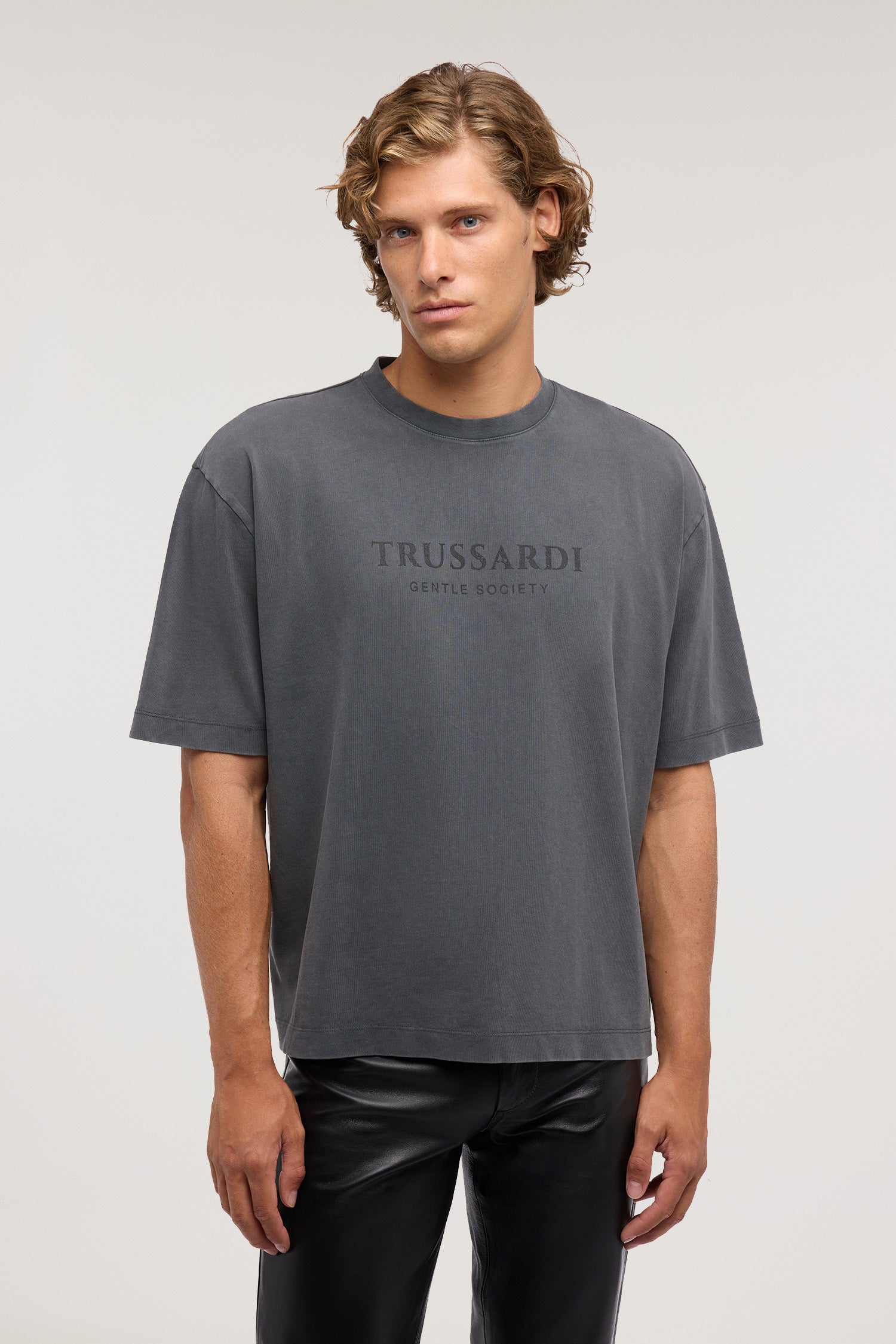 T-shirt Gentle Society over in jersey stonewashed 2|45de81e362067135006ee14882b3322a559d4e9f6b17fba8afc71007cd184d4f