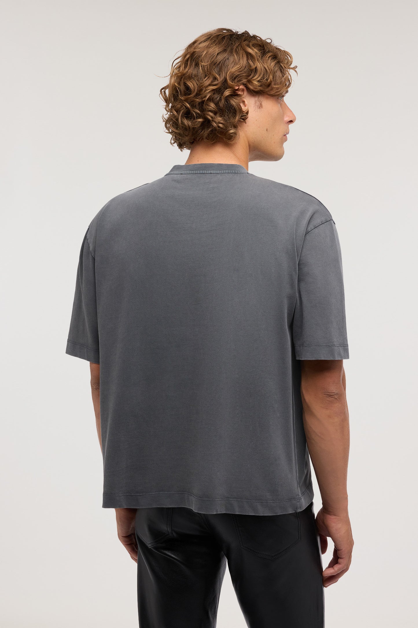 T-shirt Gentle Society over in jersey stonewashed 3|28ca2a238244682b02dc1cd58a802603f3177ba36c508f1b8364151145ff7fae