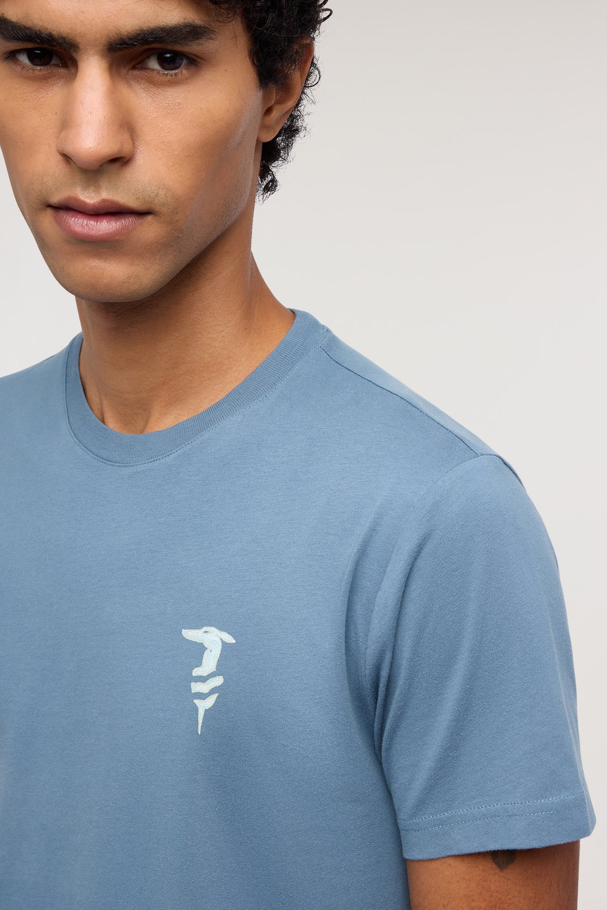 T-shirt regular fit con levriero dipinto in jersey 3|d8d8cdca39af10526b5e9b9377834b45e0ed6708b89e027fa98cc19556ba22a4