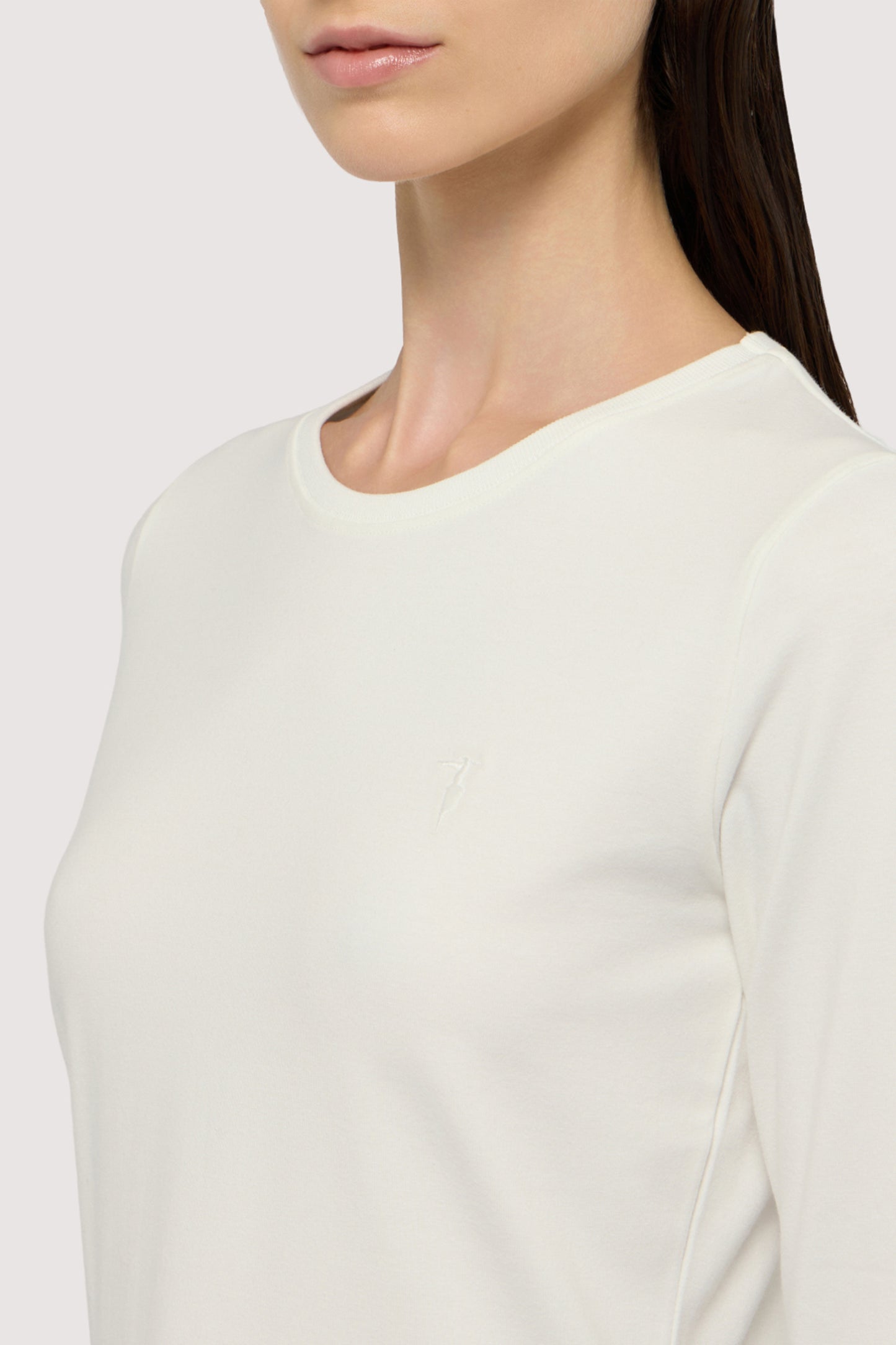 T-shirt slim fit in jersey a maniche lunghe 3|61ea8dd33c186a236cc14888080d85f22b827c72fe079a136cdad346fa64b596