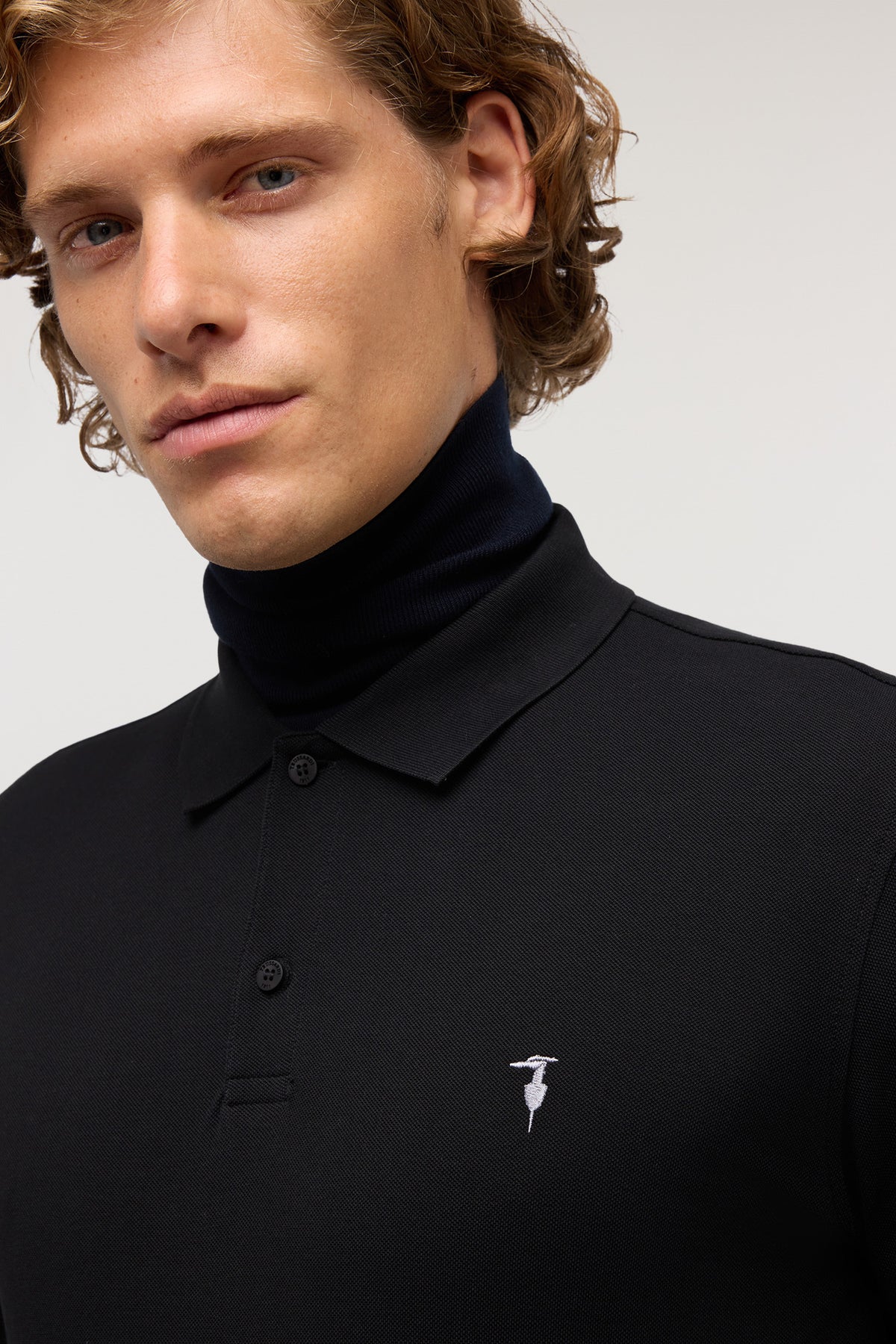 Polo a manica lunga in piquet 3|58dca39124b9d485f4c20fc2dd0df7acd55ec2d7c86674368063a0210603f53f