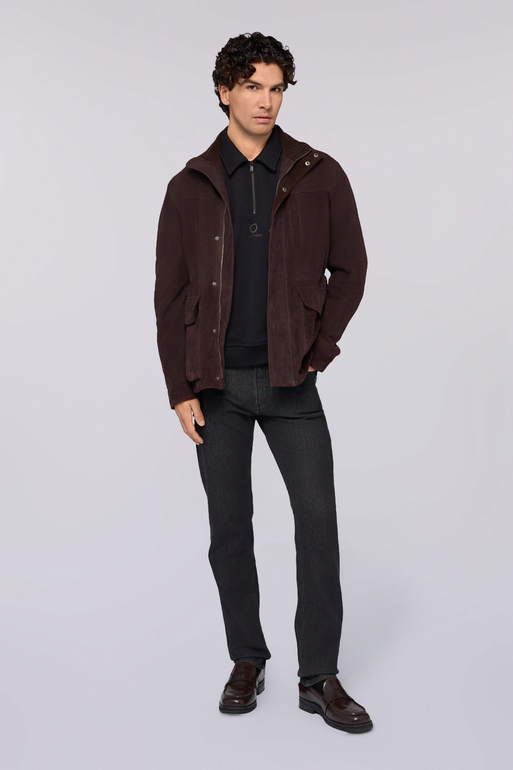 Felpa con zip e collo a camicia con stampa 4|a5784c40739cb813a0615041b5c5c0a19124a430c2fc432466b862282beed501