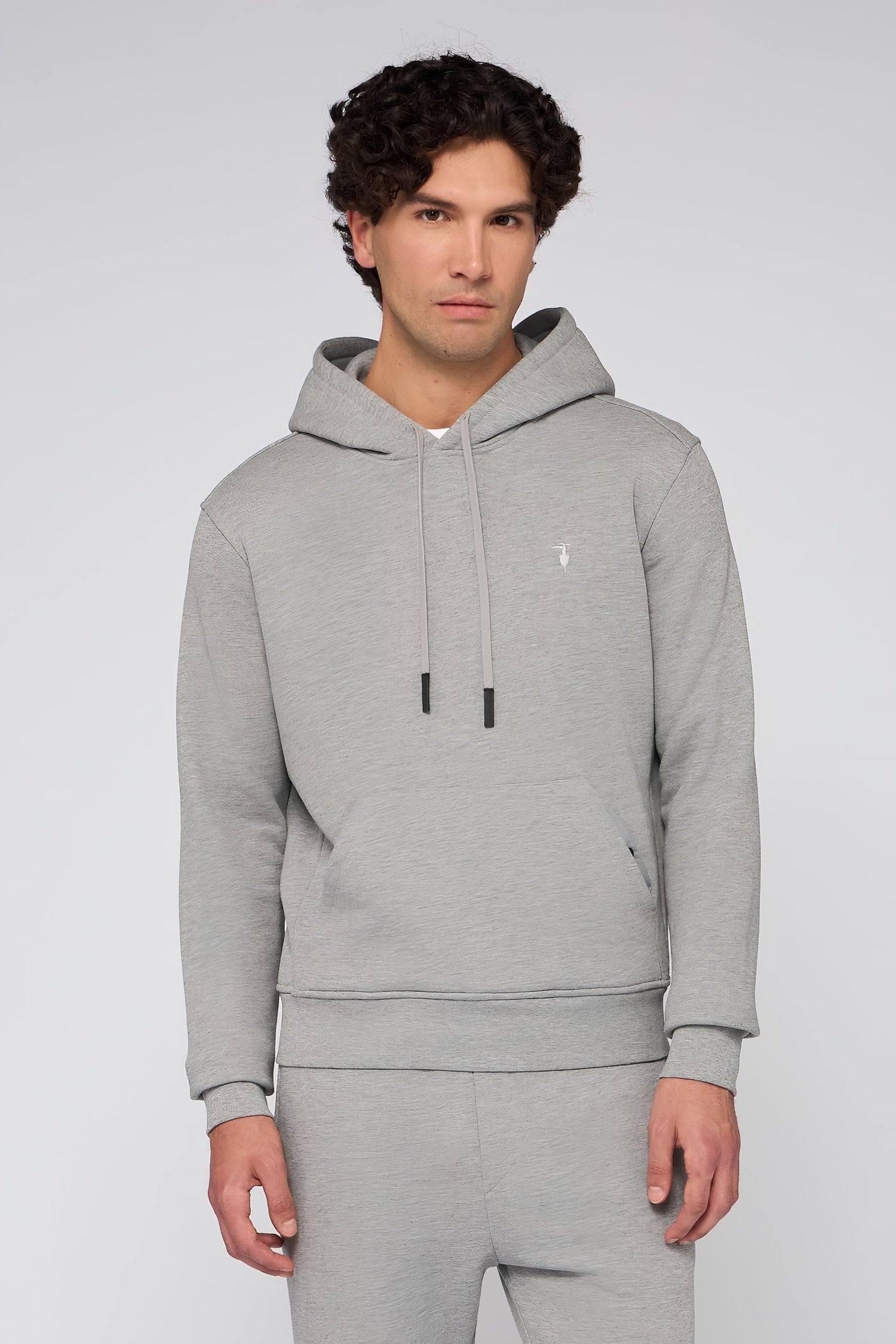 Felpa con cappuccio in jersey con ricamo 1|db276f248da4d3d92f3d6bab0c720e928f67632d9d0cdcb553f1d65680373666