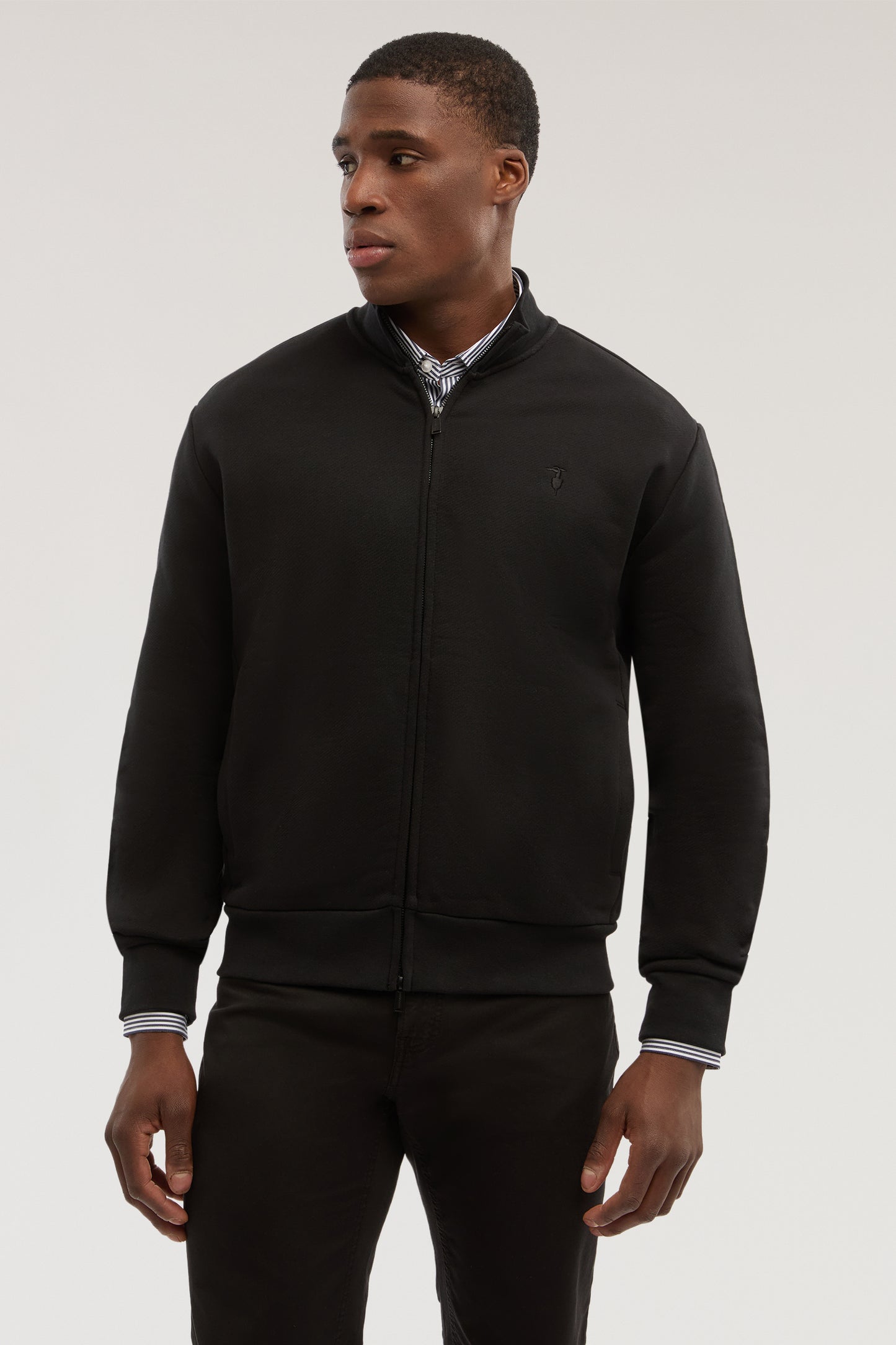 Felpa con zip in jersey diagonale con ricamo 2|ca2285796944de502710f1e24a7f858deeff878f5f1fbd9ec0992a9db1c48912