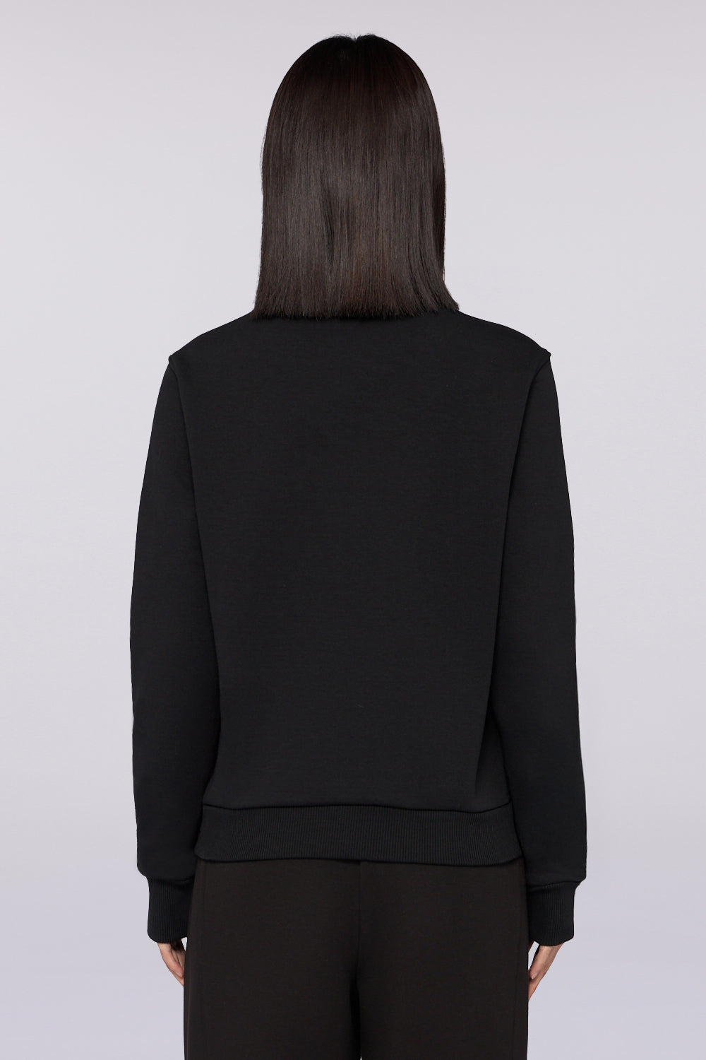 Felpa girocollo in jersey fluido 2|4e7ef46993e3a49214f91f6479c383ea050eb5c4e86d8420f6fc853d75bb7c07