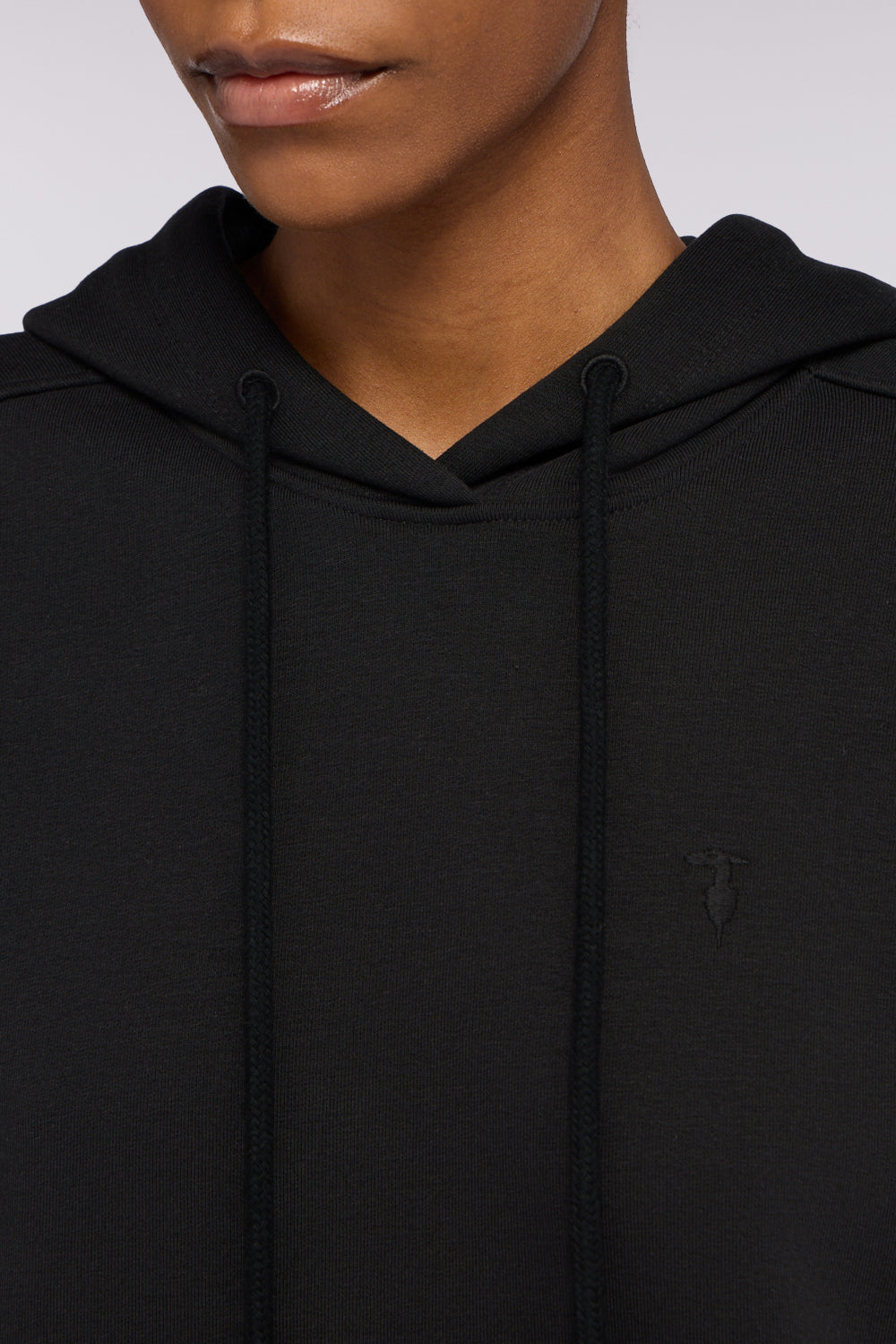 Felpa con cappuccio in jersey fluido 3|ca2ab61eb48e65894cf3320449342eee84e830969cabaacb0d53b07acdc26554