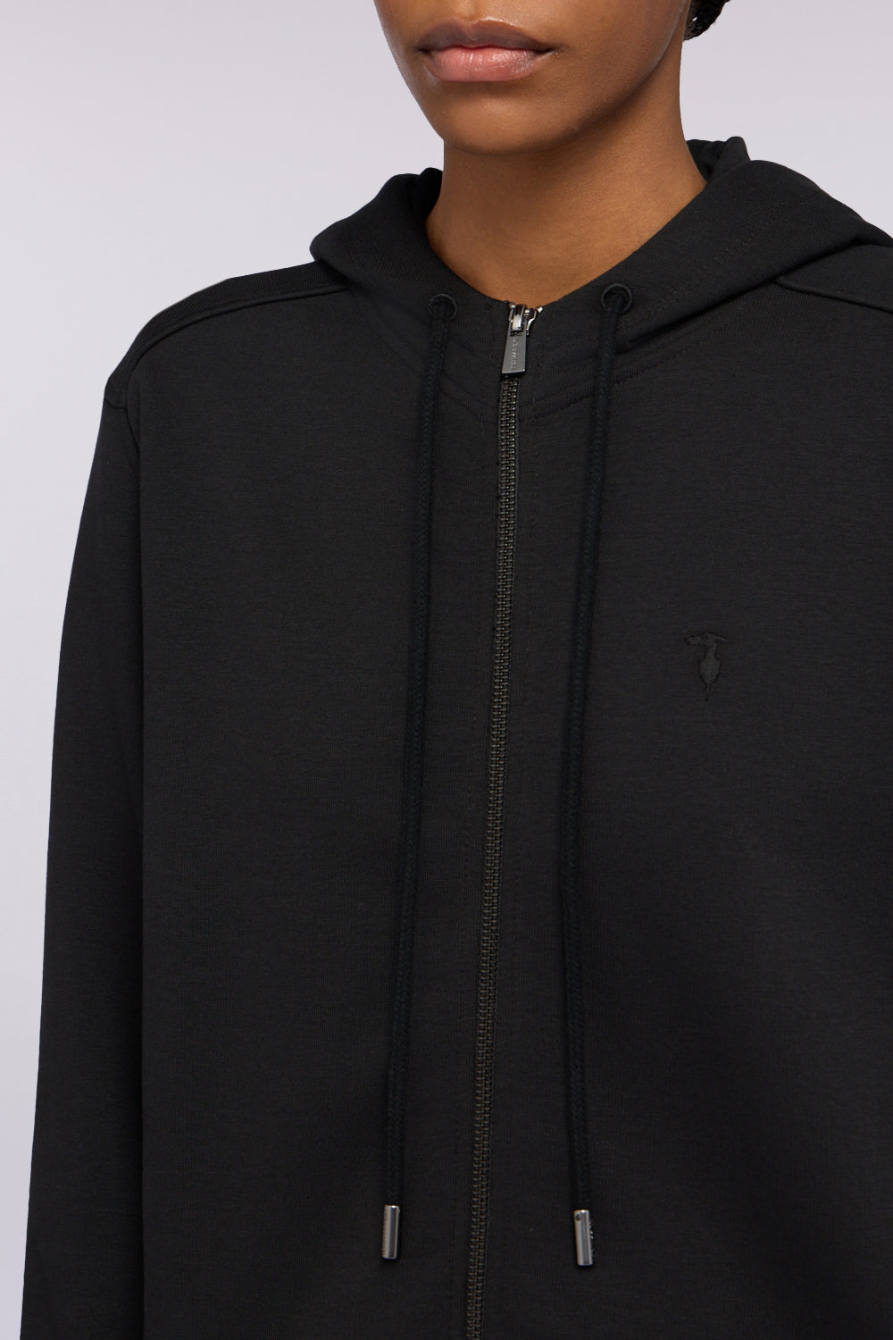 Felpa con zip e cappuccio in jersey fluido 3|d2aa42462331053c2fdac42ccf8c27f1def5fe8edf2a7074d1269a30c9bdd2a4