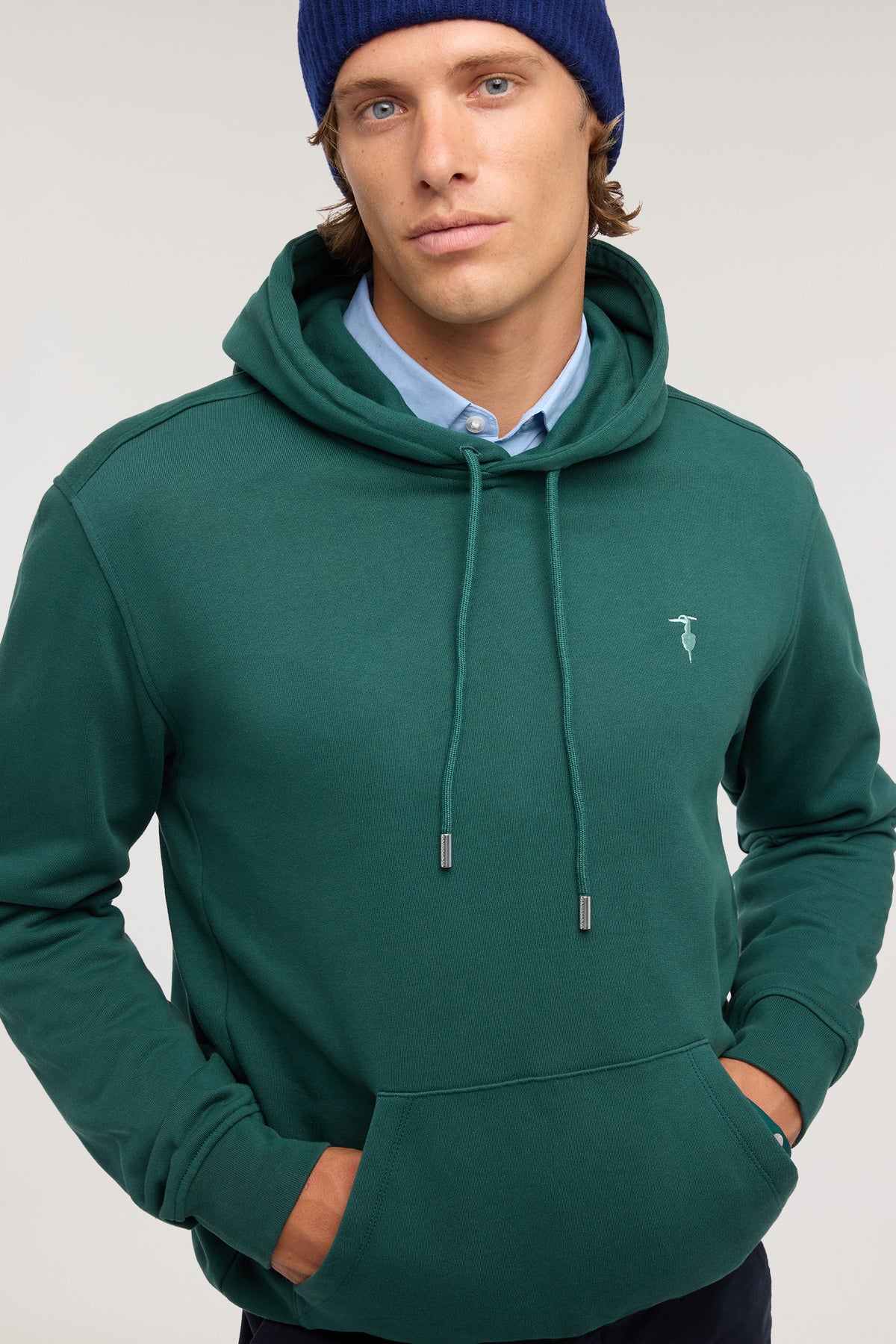 Felpa con cappuccio in cotone garzato 4|61359de5e012aa1c8c8afe87b6fb6fffcbfd9417467d21fb7d368c07dfffa630