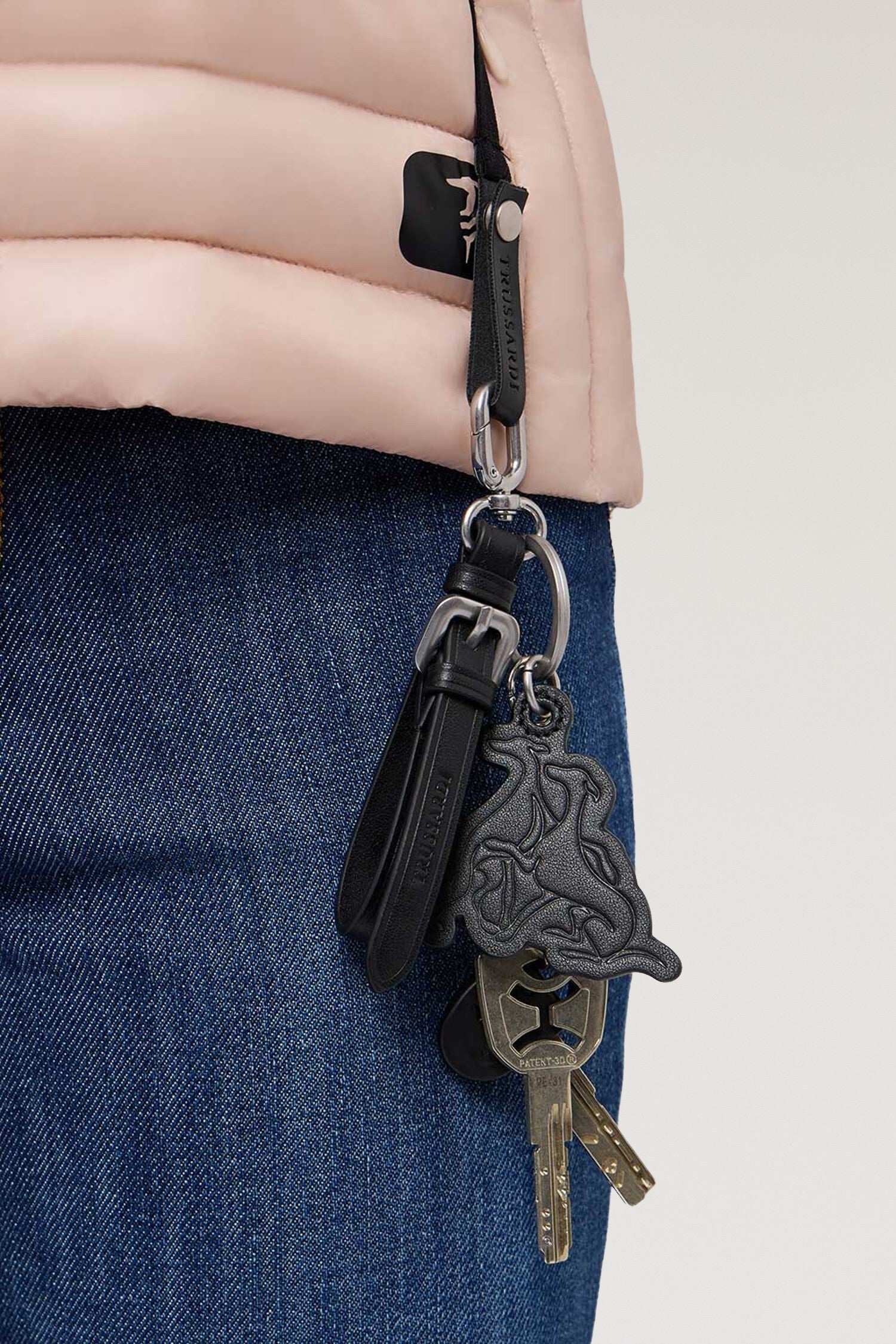 Portachiavi Gentle Society in pelle 2|c6831ce17720ae6beb1c1870dbed3ac16247230eec13f8e44a39cf460a7a1953