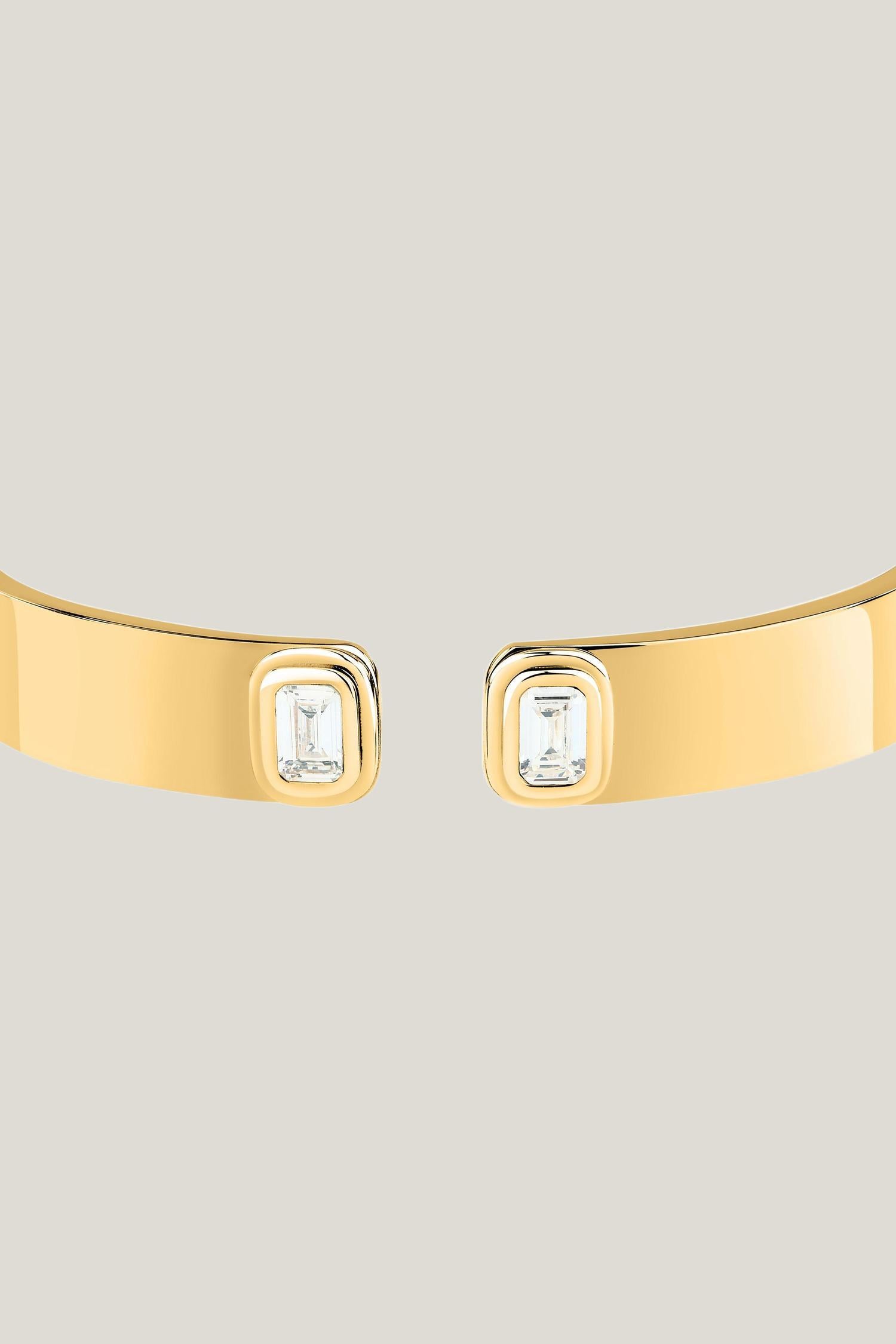 Bracciale in acciaio dorato 2|994b6e8485f6c2c733f6d6b6c45c7864257ce925a2361a8072f265e642cf4bc2