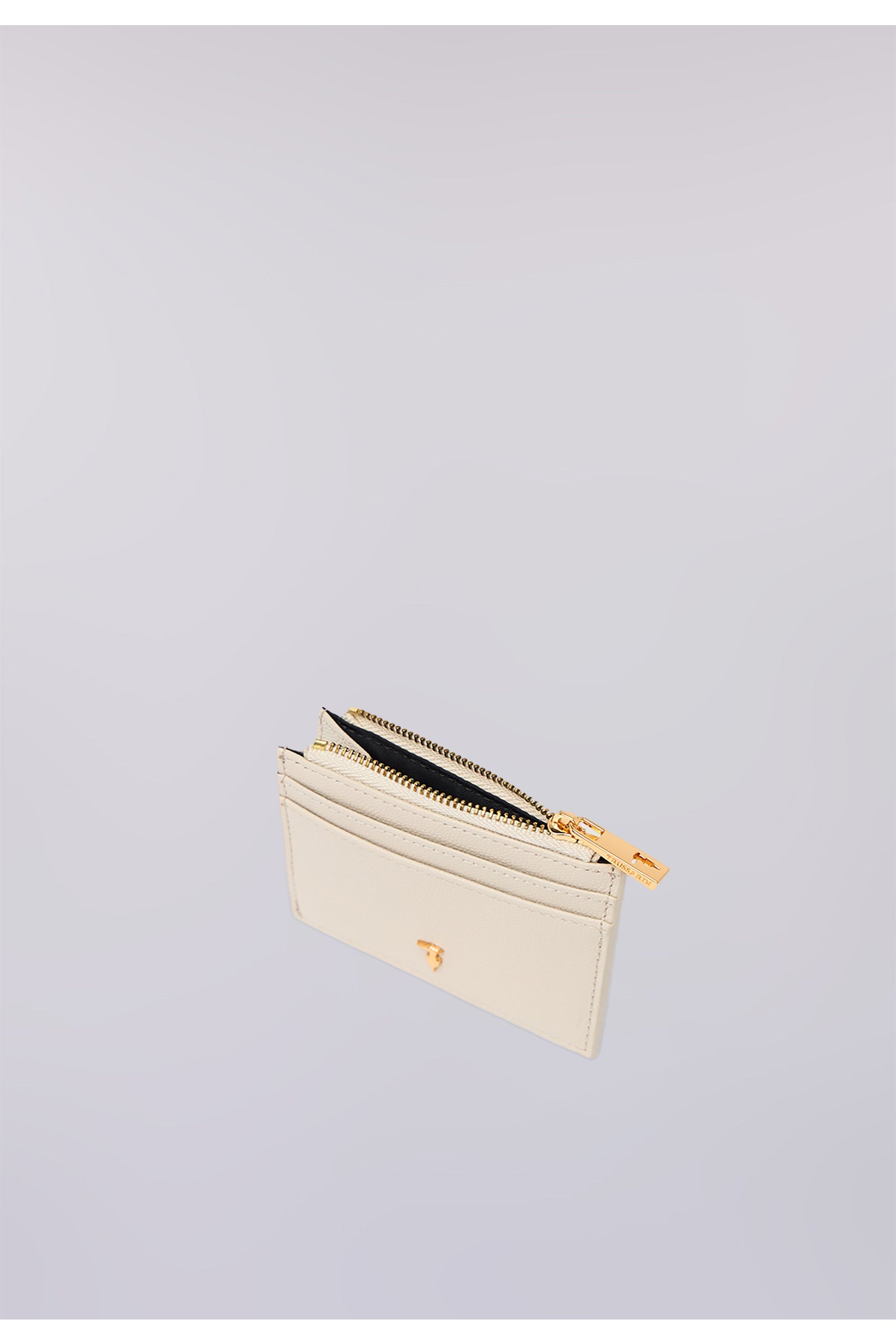 Portatessere Cameo in pelle grana riso 3|afd6822189018c4036e8babcaf6c9bdd73e6078aee23f2c1886af8cff2e66f23