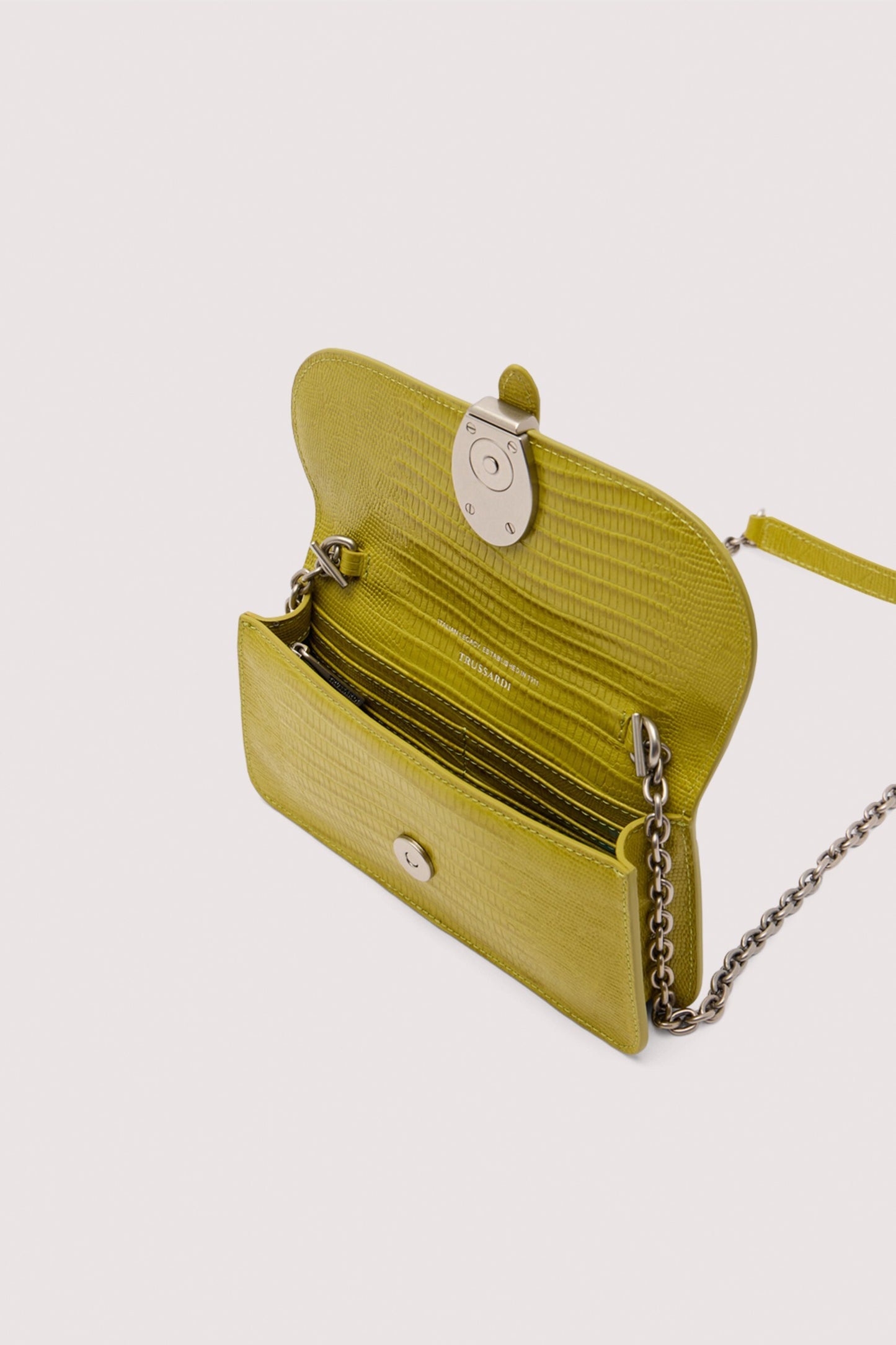 Portafoglio Velaria wallet on chain in pelle 3|75a43dfefb5d5a4cd835c2084a525fe16953725dba403ed62a61c79fbab14a76
