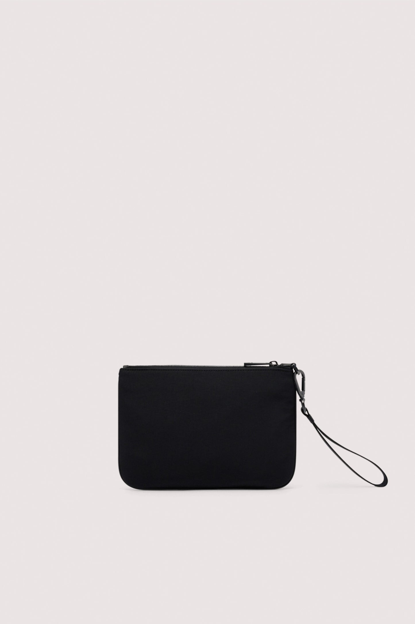 Pochette Travel con zip e polsiera in cuoio 4|08266f07e44c9ee34d9ee4655cc961579fd13b31d50a6a08f3860b0702a8c510