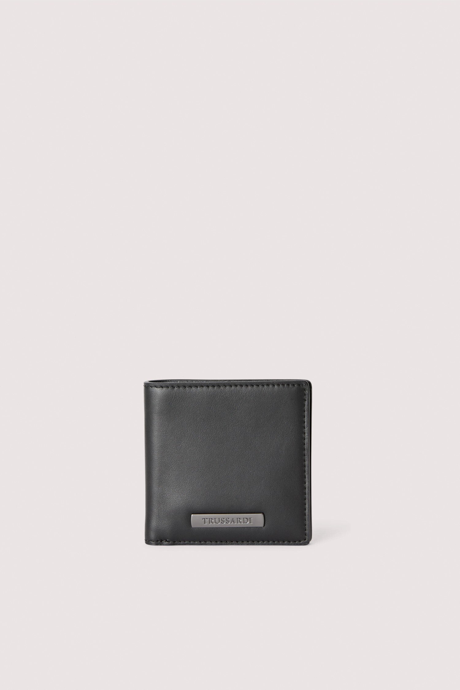 Portafoglio Travel bifold in pelle 1|e407362c6495da044dde2126f051aeb856fab9846726cd5484a3a63a3ac74063