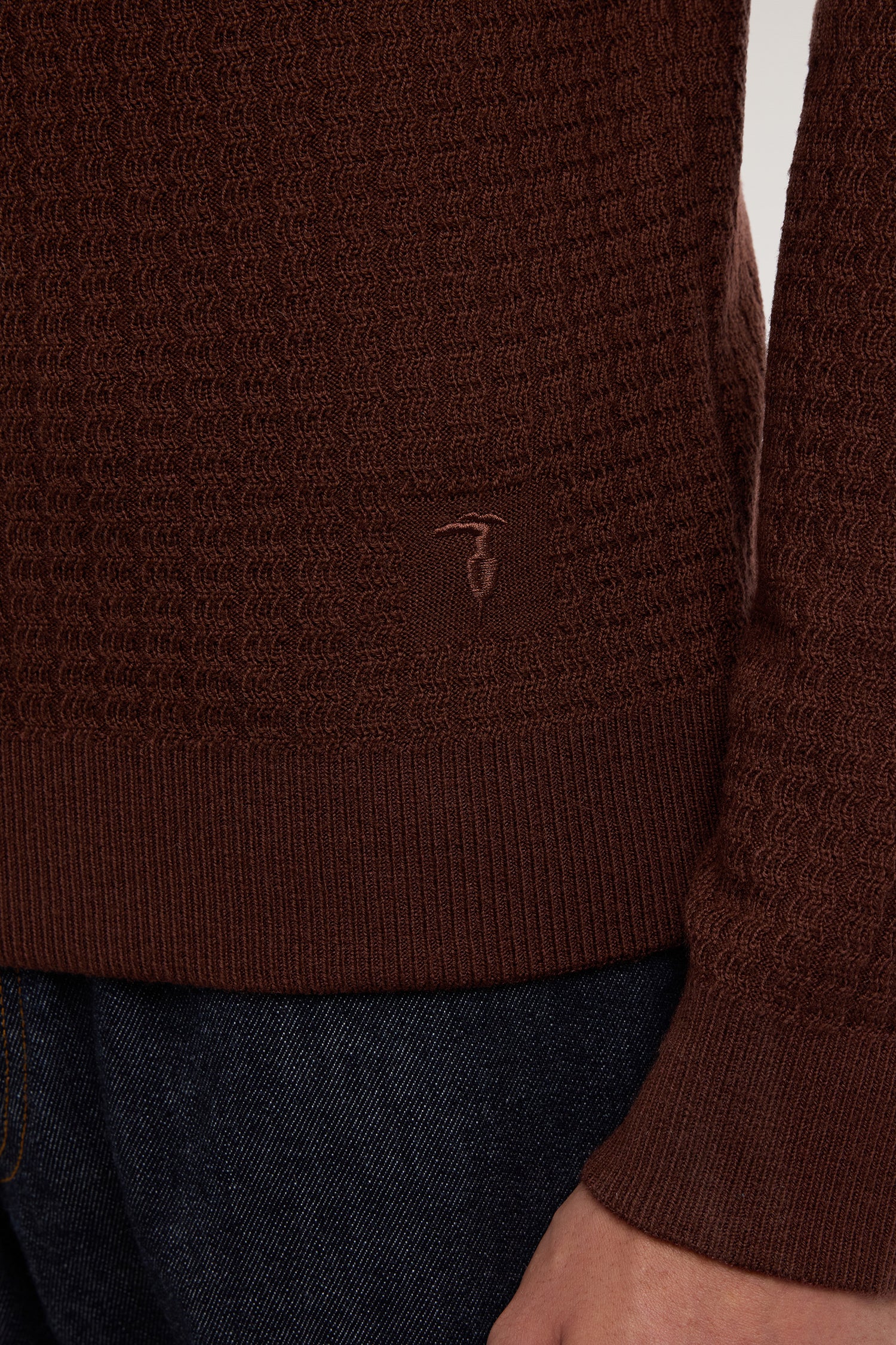 Polo in maglia punto onda in pura lana 4|18db7e42a89cfbafdacfbd409195a7f5ef4ff439e219dba0ad9d343a2a7b64cf
