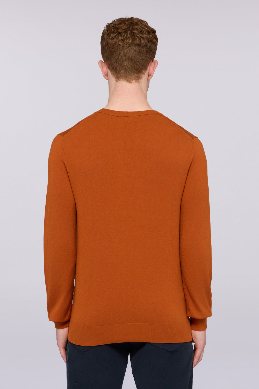 Maglia girocollo in viscosa stretch 2|68585dda3073c991f577449dab8591348f21e11729202802b8c4c76af389e0fd