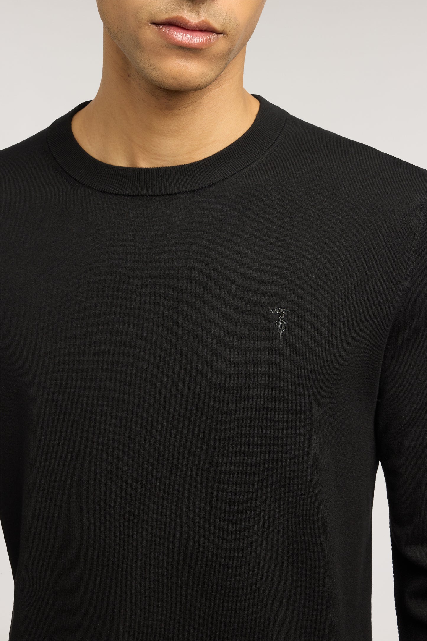 Maglia girocollo in misto viscosa 3|3f783ef61c27b9934f7ba0435c72ccb65515894e860da2946948bf8e495ed8b4