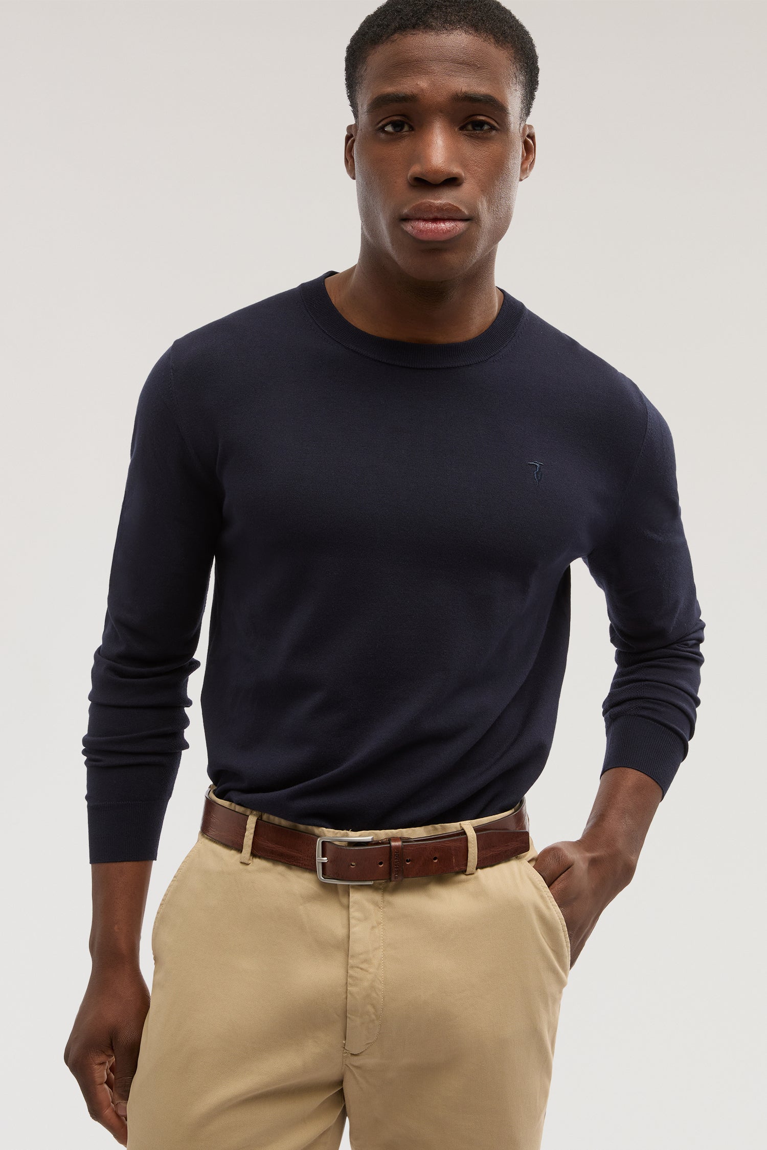 Maglia girocollo in misto viscosa 3|7adb802f4a507a57a0485356bf84a2600126e8d777e92b8d43bb6456732f5608