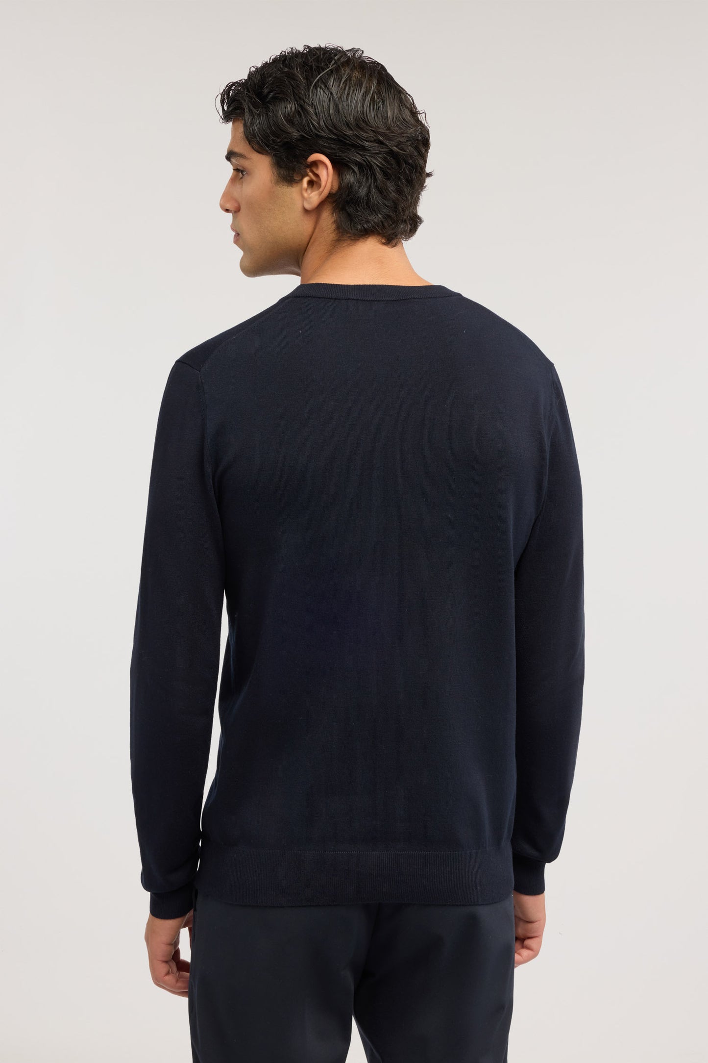 Maglia girocollo in misto viscosa 2|83a287a3adc902561f173b3a1186b566742aaf4e35dc088f6d9ee201c54bfc02