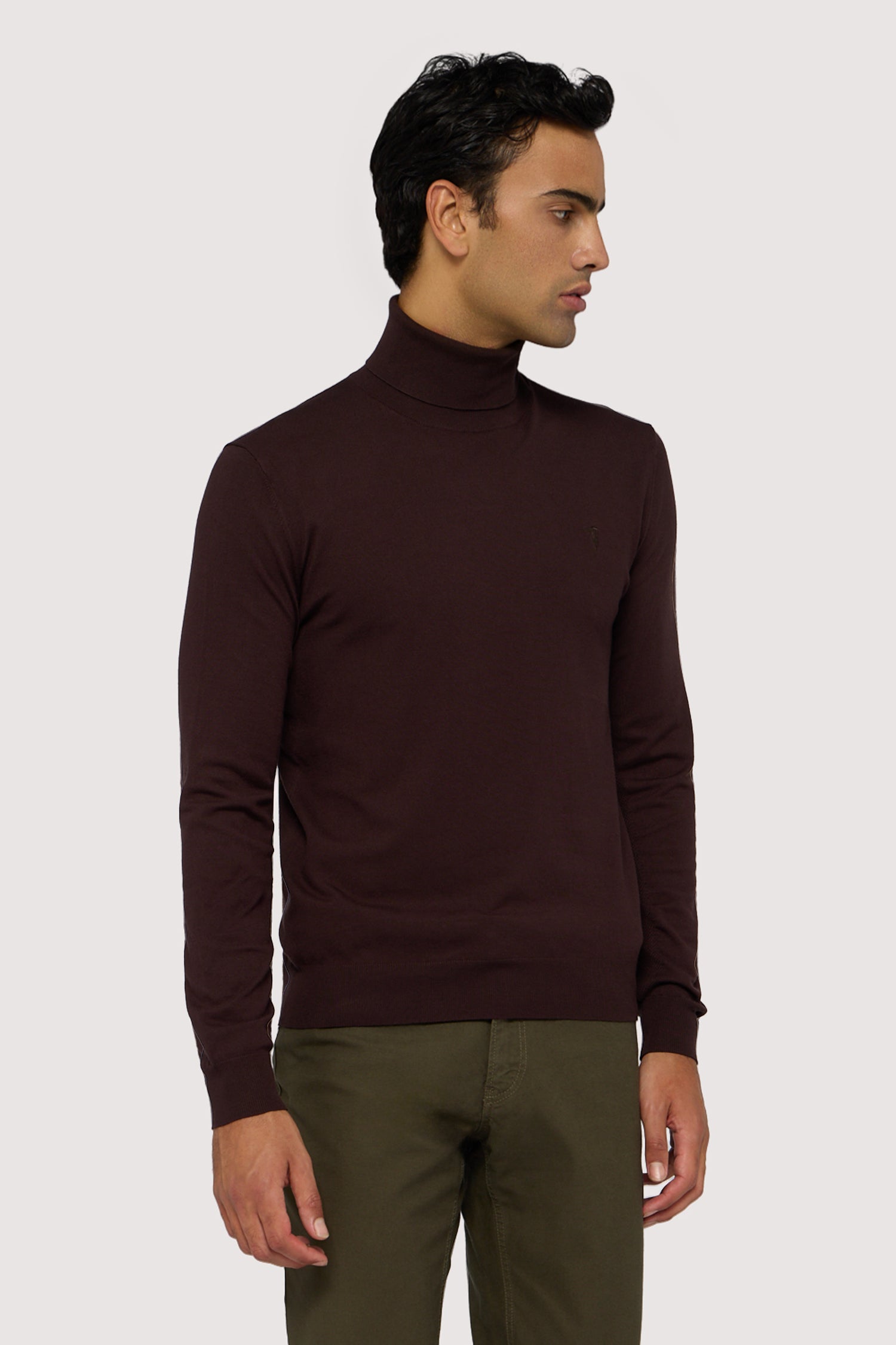 Maglia dolcevita in viscosa stretch 1|36ea5871c33d3cb1090e8958839273b2ccbff9691f5128a563f6add6aa543c9a