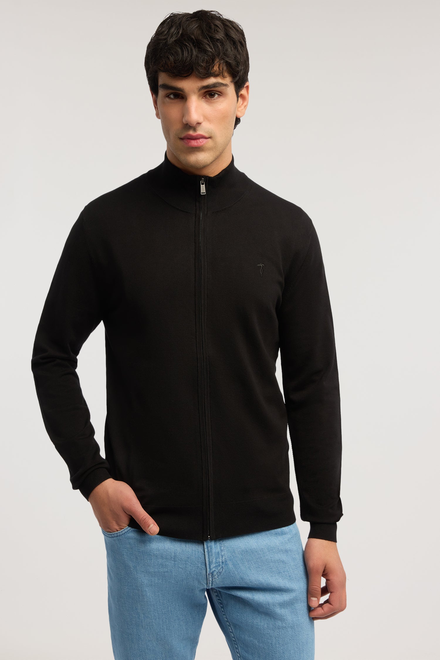 Cardigan con zip in viscosa stretch 1|6d0cec54e11f0e5f9bdaef36b1bdd5efc249b6c4c8dbc7a34b965a0c2fa658ec