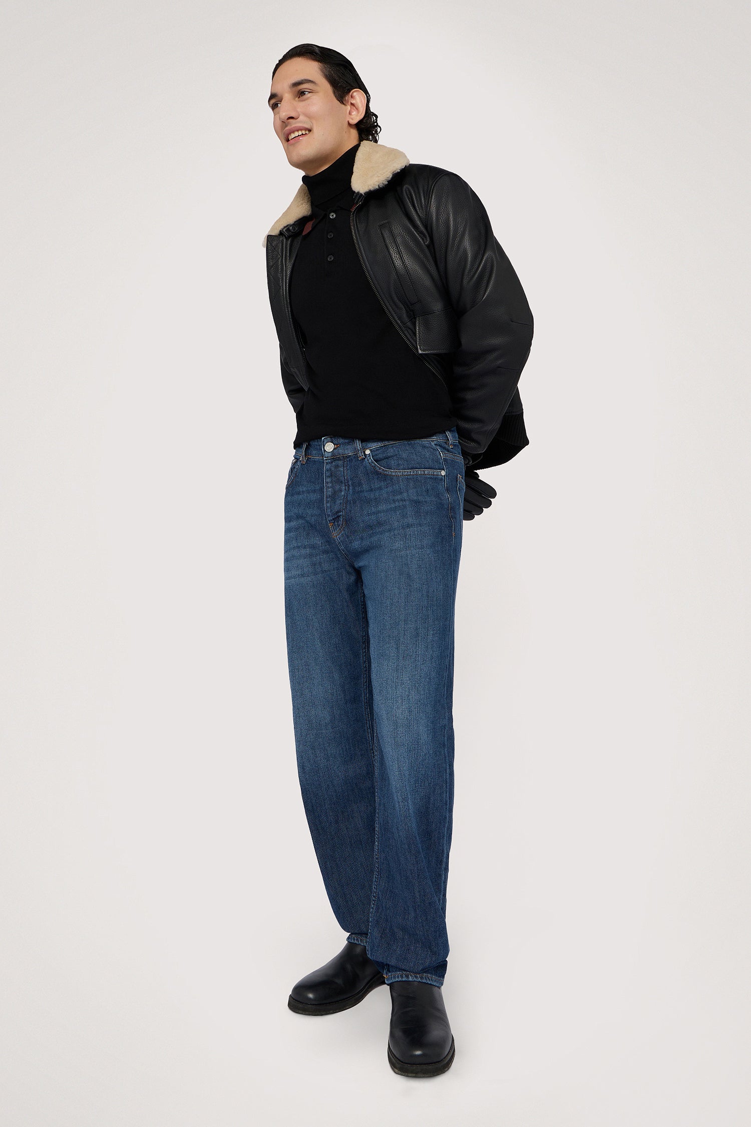 Polo a maniche lunghe in viscosa stretch 4|a3674a775e84e9d25336e5698293cc08fb5affc5adc82519131cf843ca15213d