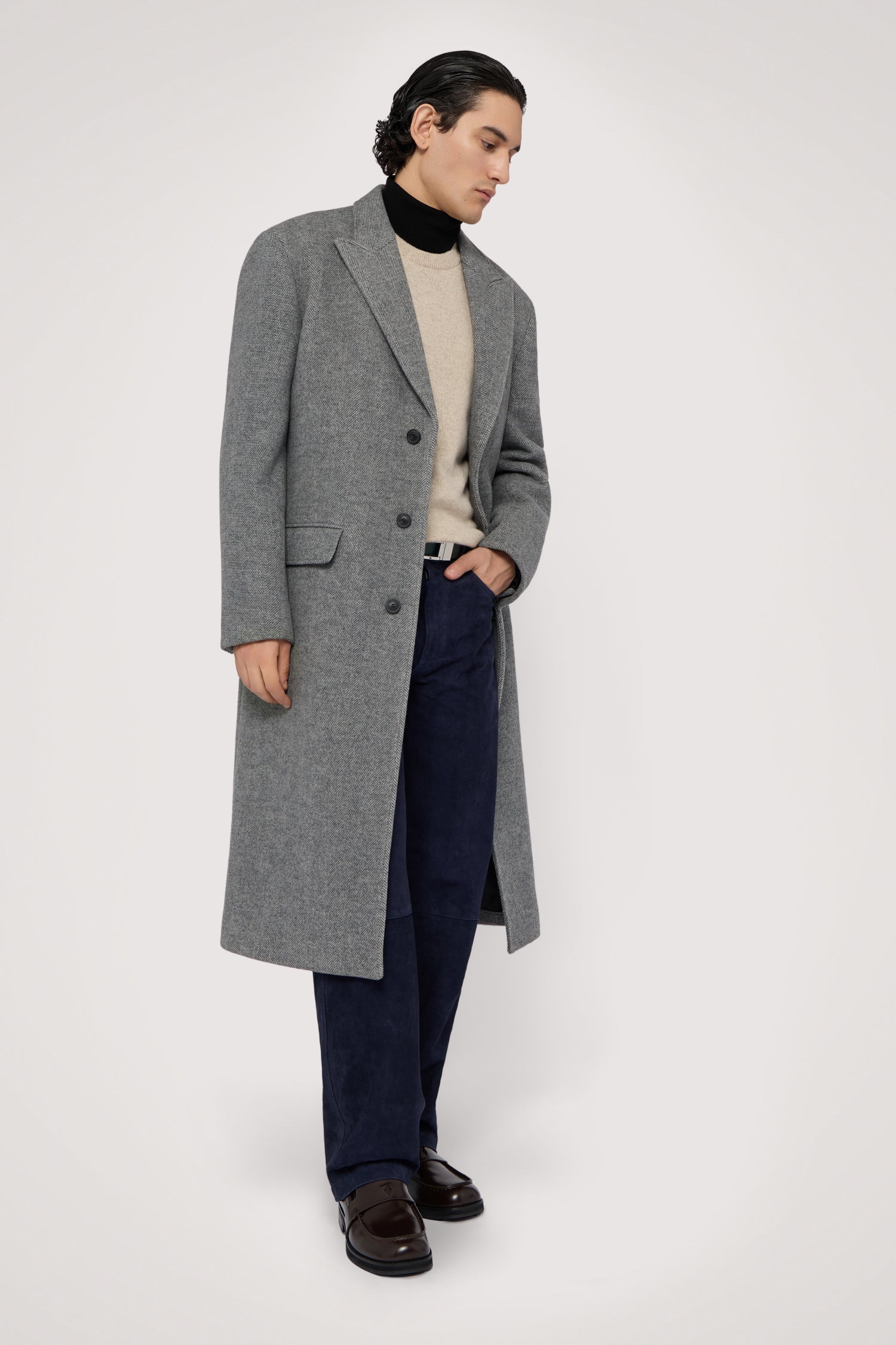 Maglia girocollo in puro cashmere 4|abde26a7ed6620adf6fe6759d535d9e9e12b405e3953ee48ebb179641f4db6f7