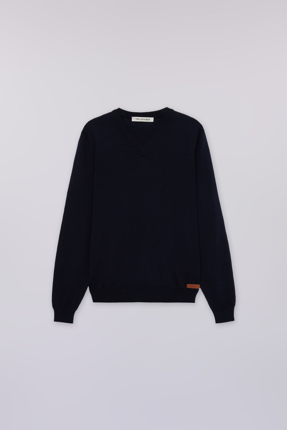 Maglia con scollo a V in pura lana 5|f376d214bb88f222dafe1932064f23ca43b78b491597796ef4ea447ad65a5ede