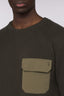 Maglia girocollo con tasca in nylon 3