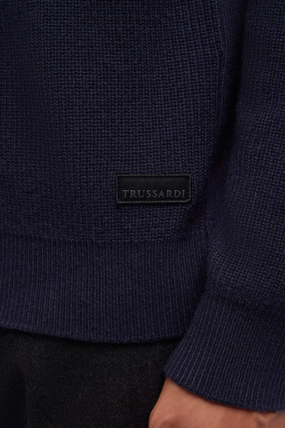 Maglia collo alto abbottonato in misto cashmere 3|ae24d947e4ebfef74b333d3de6596257aa089997c142954d8c349583de5a62e9