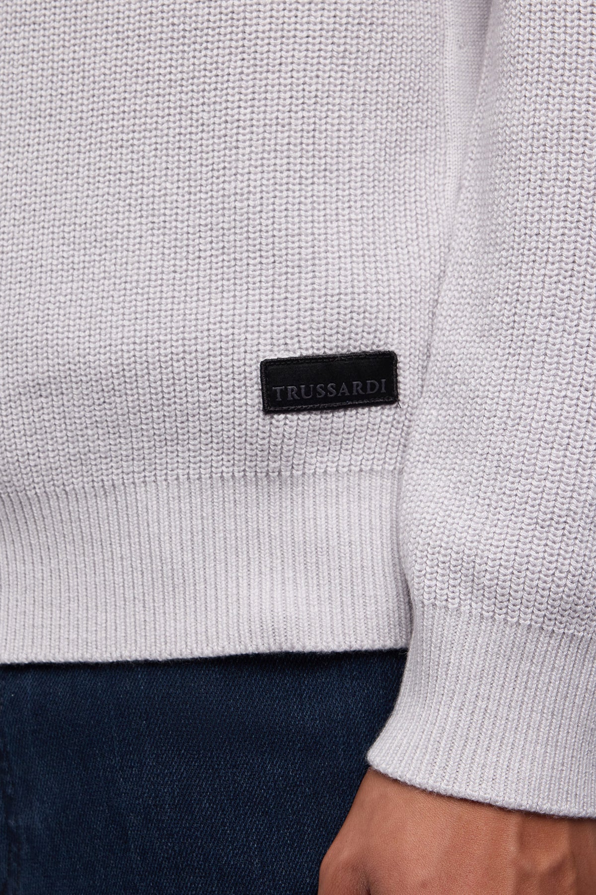 Maglia girocollo a coste in misto cashmere 3|98c87fafec2951cbb2292bea879516e79aec23c7a1ec5a1daa97c2254e25d5ca