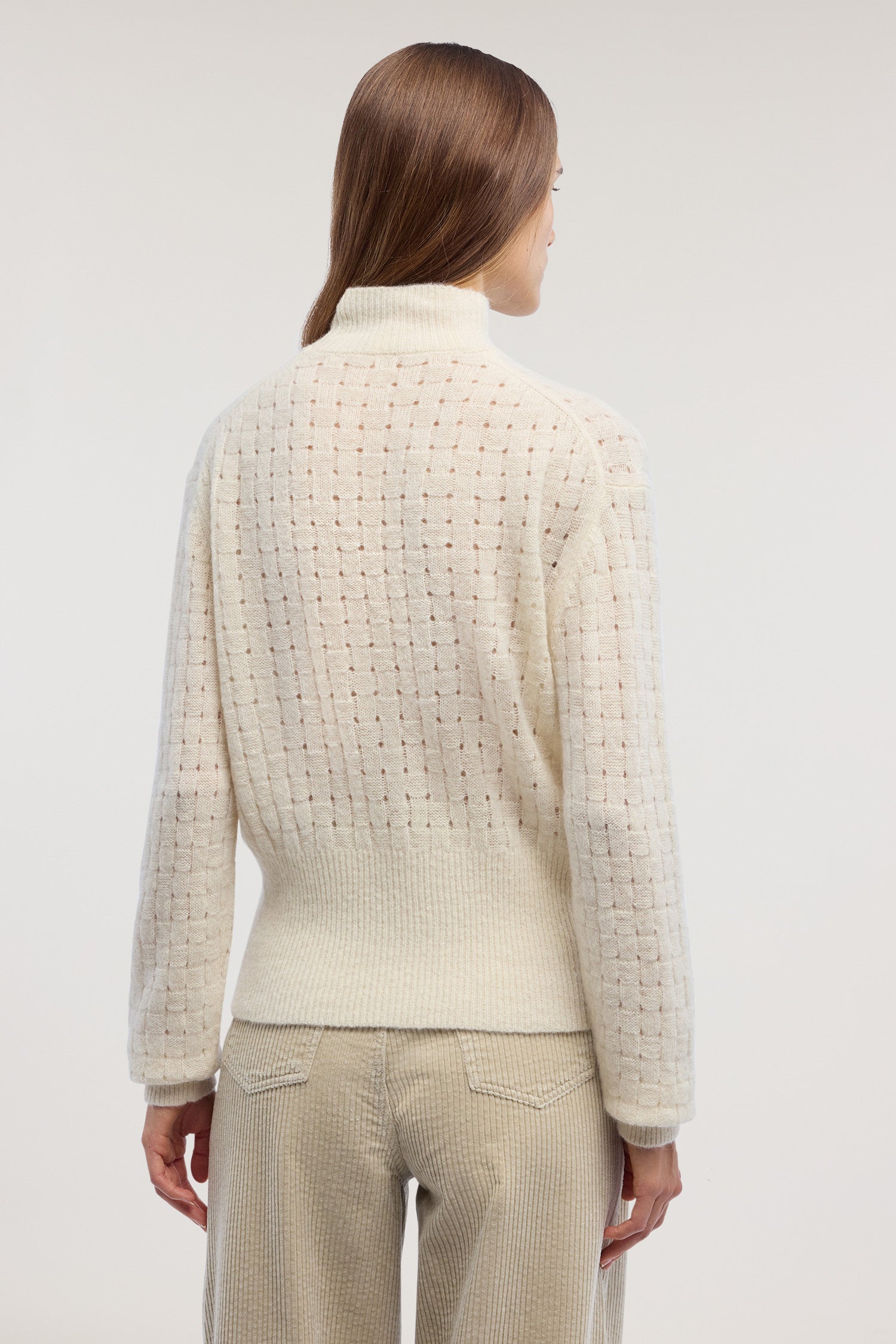 Maglia lupetto in alpaca e cashmere con strass 5|a93a270c007682d1cc208bfd44c9ccde653126a8ea6bfbada6cabb39968e0dbf