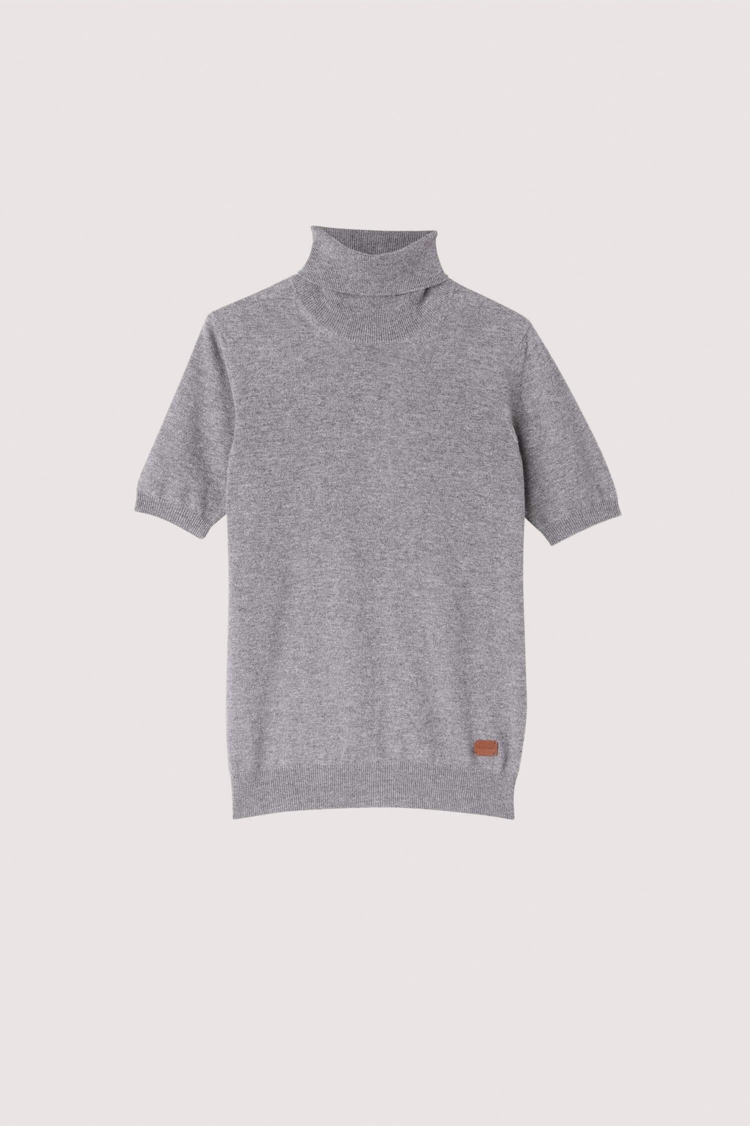Maglia lupetto a manica corta in cashmere 2|cdcb04a5cb861a3958593f506ee27b05ff1fd866448d756669b7f3a5b279e54b