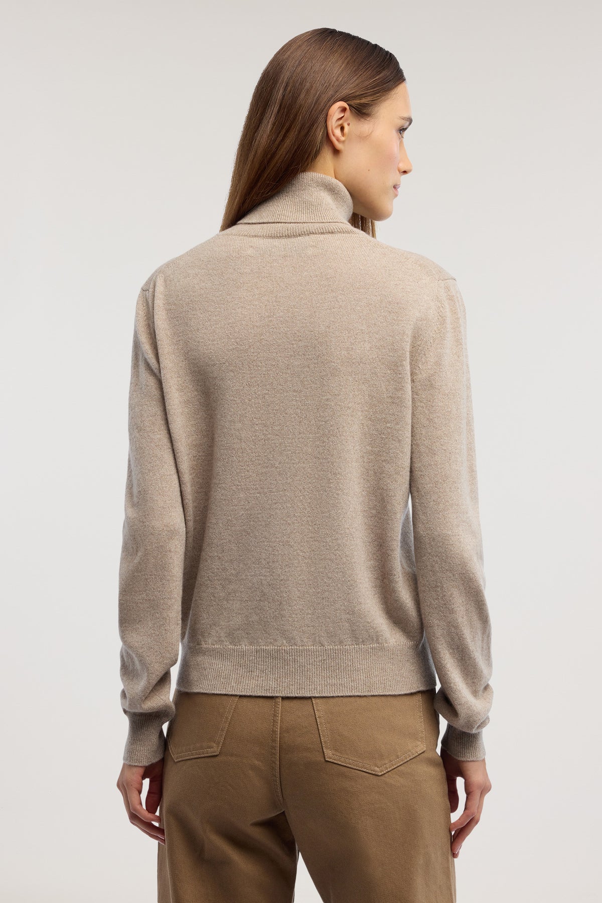 Lupetto a manica lunga in cashmere made in Italy 3|333945d3e19d3340db1ef831ee12a42595b46c18aa160cea51bf54bb4b296cc5