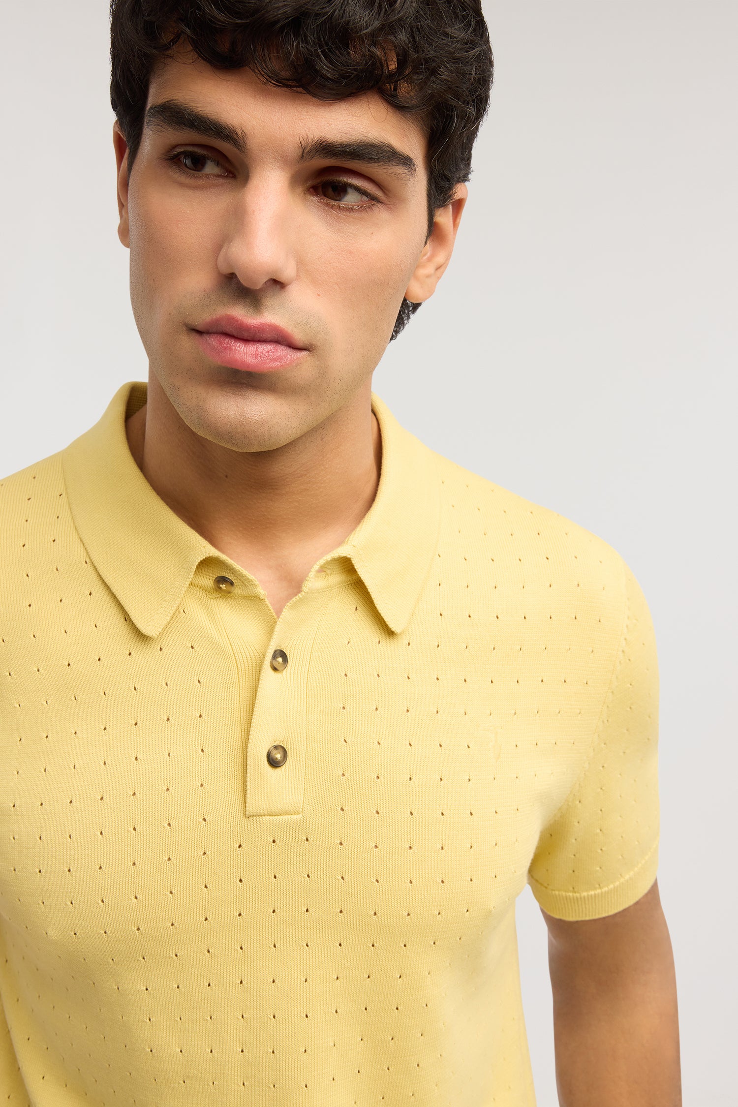 Polo effetto punzonato in cotone 3|74d84d364771504d7cf4975a2239b0844b8d488fc7f9f61f11fa8803ad600f78