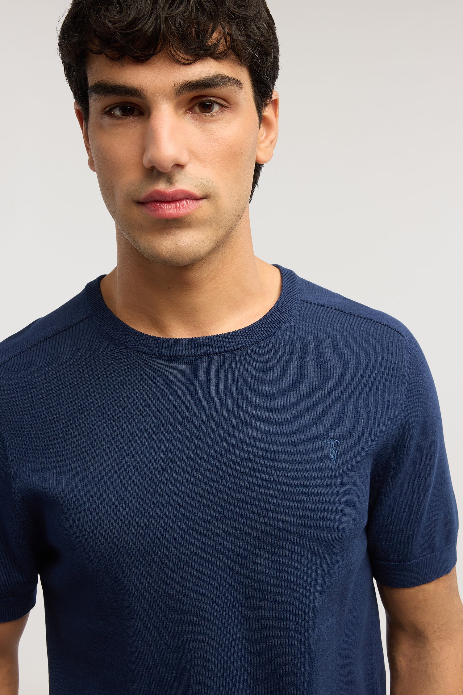 Maglia a maniche corte in cotone e lino 2|af5926f1192118e3879331ff74cbe70aa6239ebc08bd1e6c0fae131198de6d0a