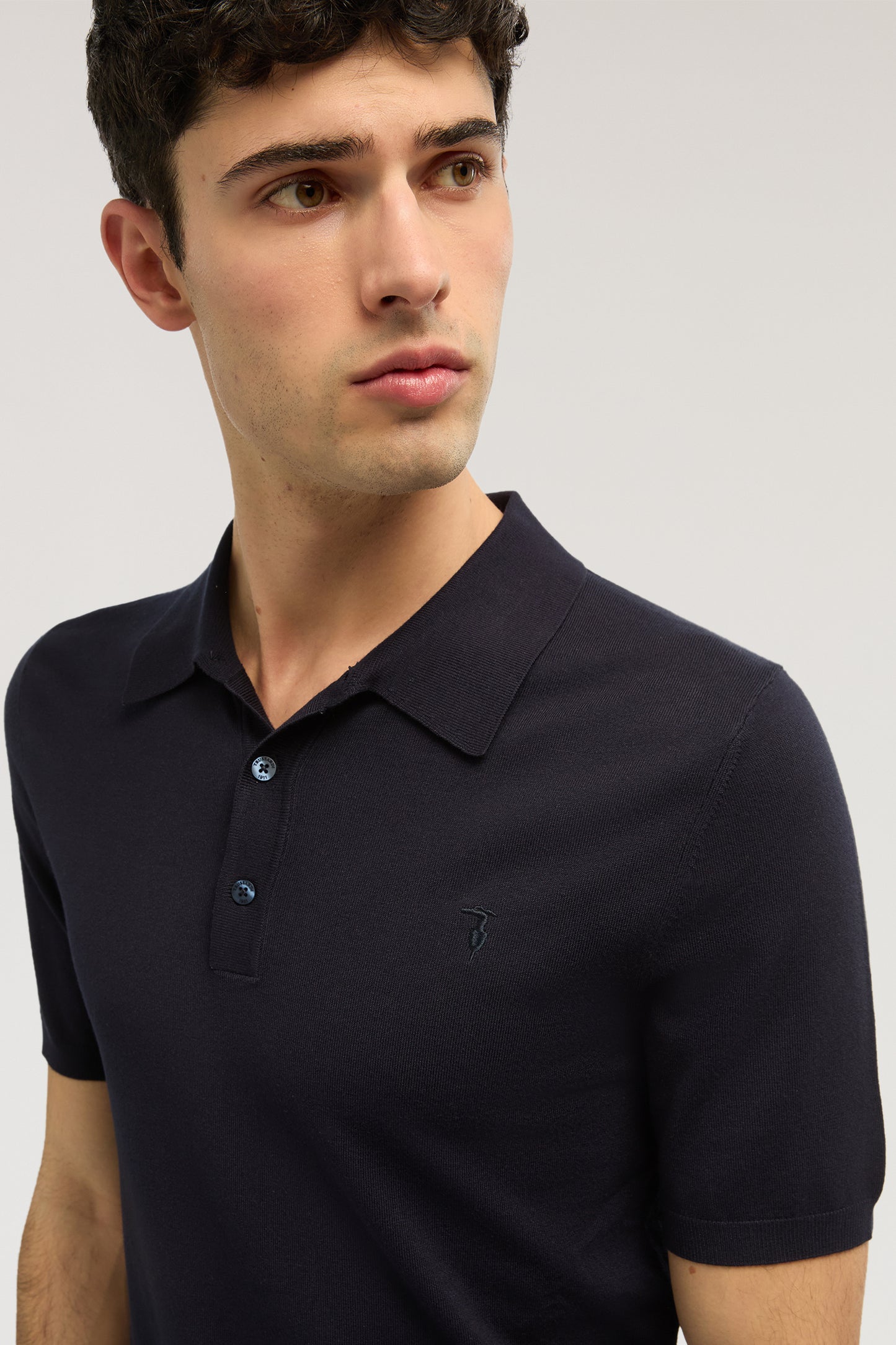 Polo a maniche corte in misto viscosa 4|9a0c322dac960b0011cdfa28f9eed90728670bbfa6c039275d55e924577c7725