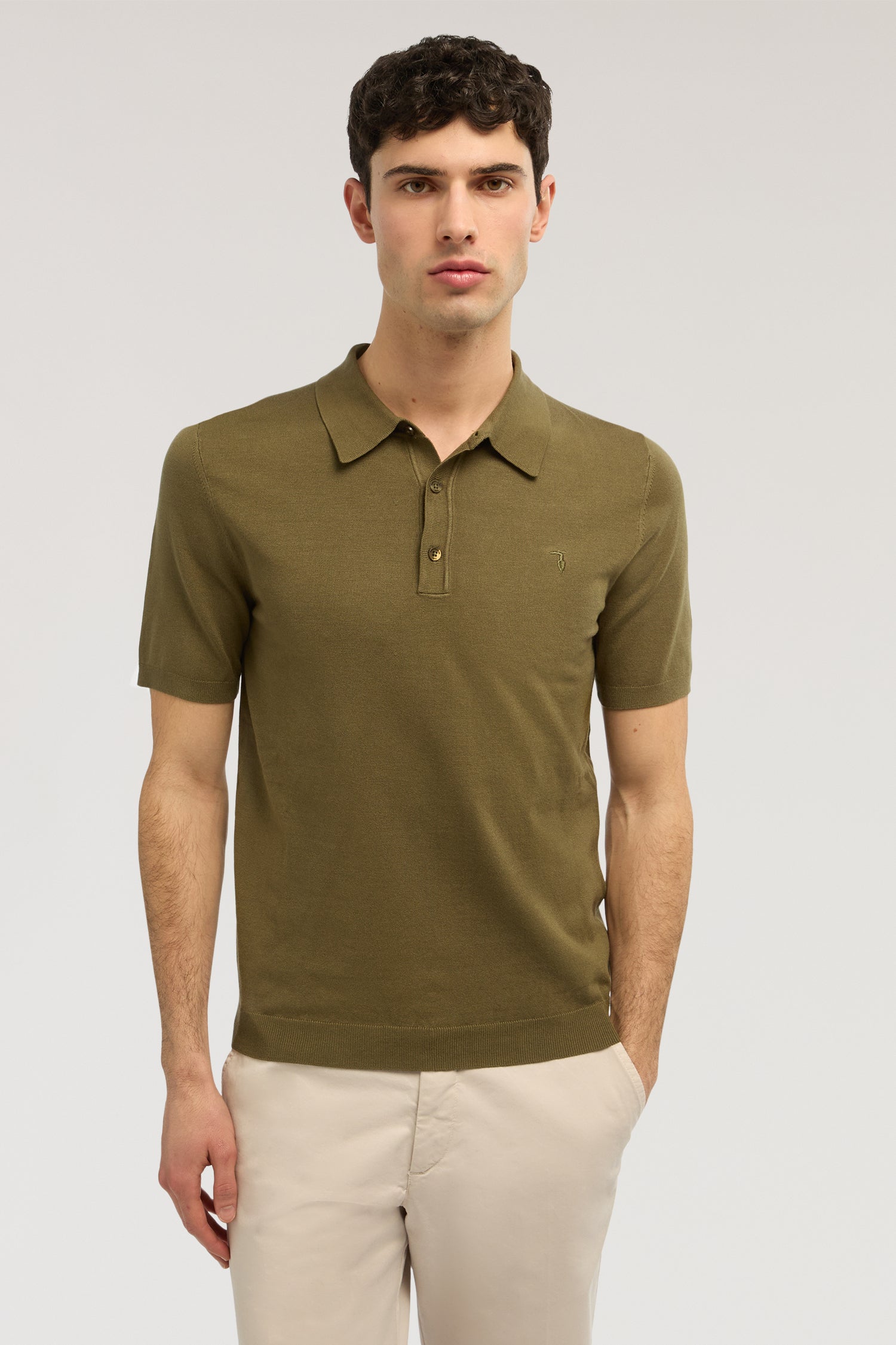 Polo a maniche corte in misto viscosa 2|2f698788e5fff60873f6968f342b8868395bbc69765c297e02b9d83b42c73761